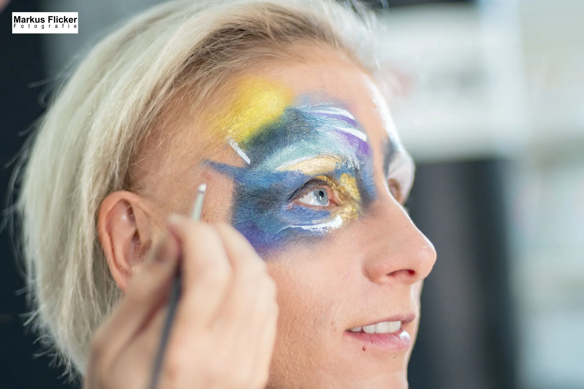 Extreme Avant Garde Make Up Female Model Studio Fotostudio Fotosession mit Make Up Artist inkl. 37 Fototipps für ein Make Up Fotoshooting Extreme / Avant Garde Make Up