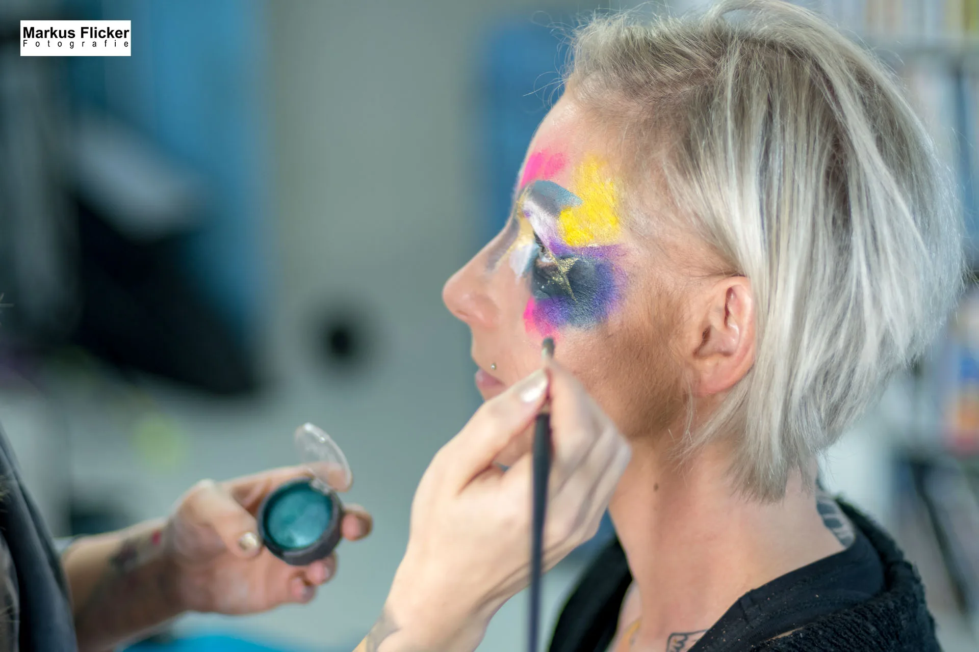 Extreme Avant Garde Make Up Female Model Studio Fotostudio Fotosession mit Make Up Artist inkl. 37 Fototipps für ein Make Up Fotoshooting Extreme / Avant Garde Make Up