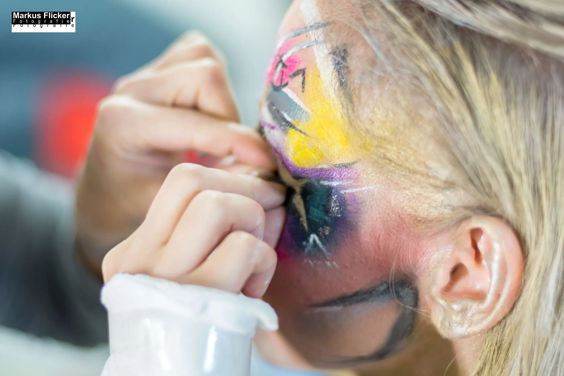 Extreme Avant Garde Make Up Female Model Studio Fotostudio Fotosession mit Make Up Artist inkl. 37 Fototipps für ein Make Up Fotoshooting Extreme / Avant Garde Make Up