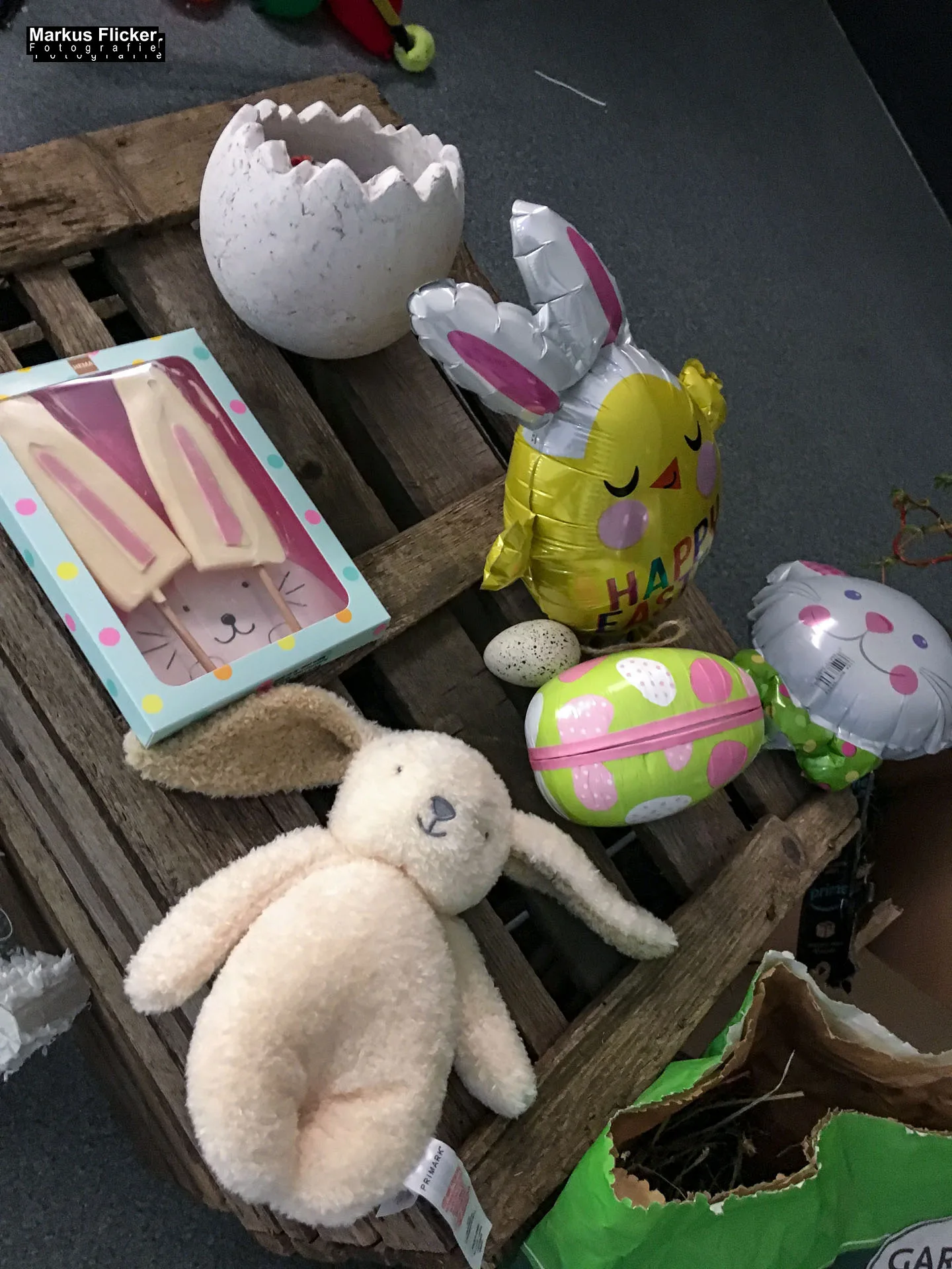 Making Of sexy Ostershooting im Fotostudio mit Hasen im Studio zu Ostern