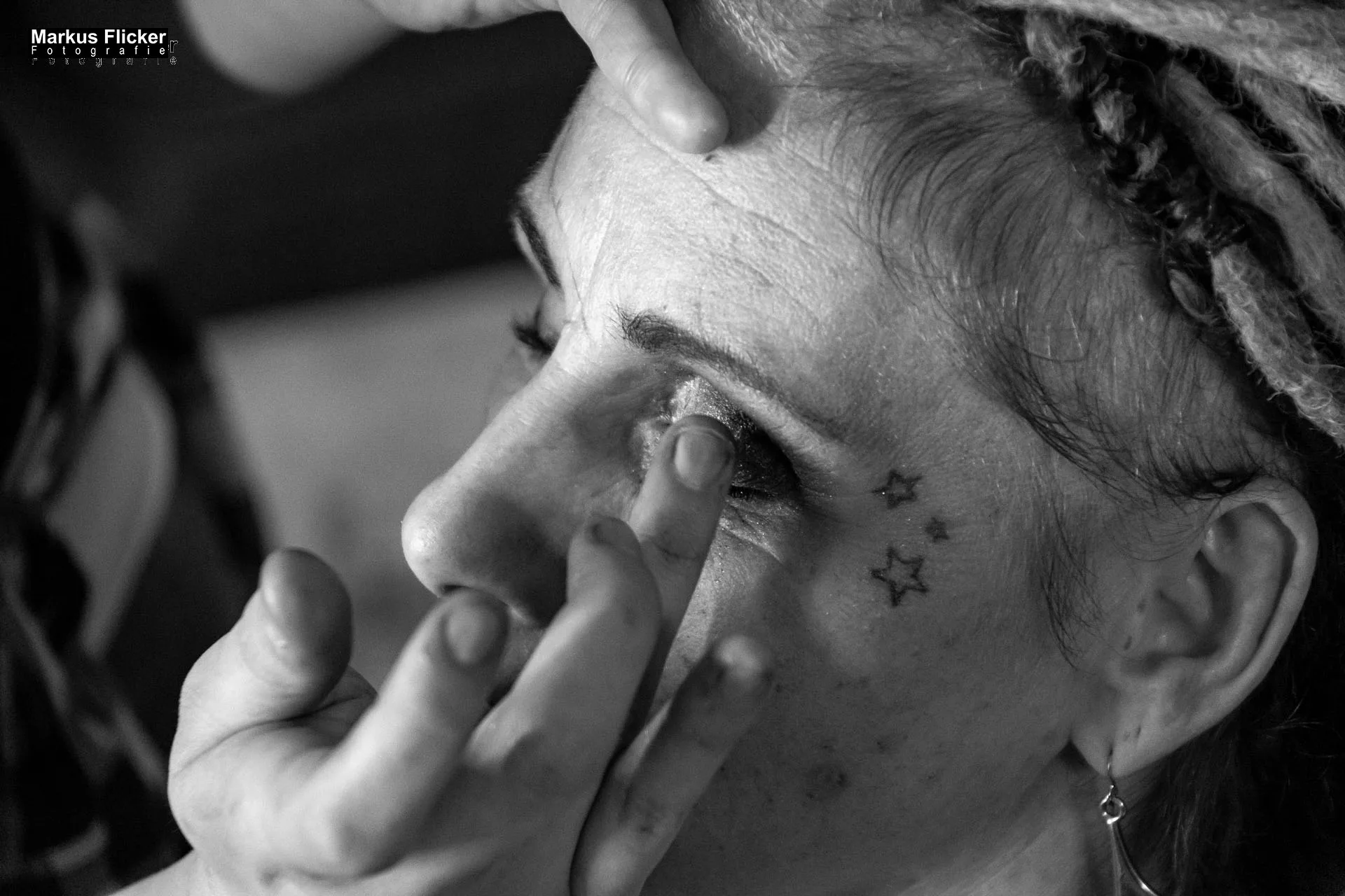 Making Of sexy Ostershooting im Fotostudio mit Hasen im Studio zu Ostern