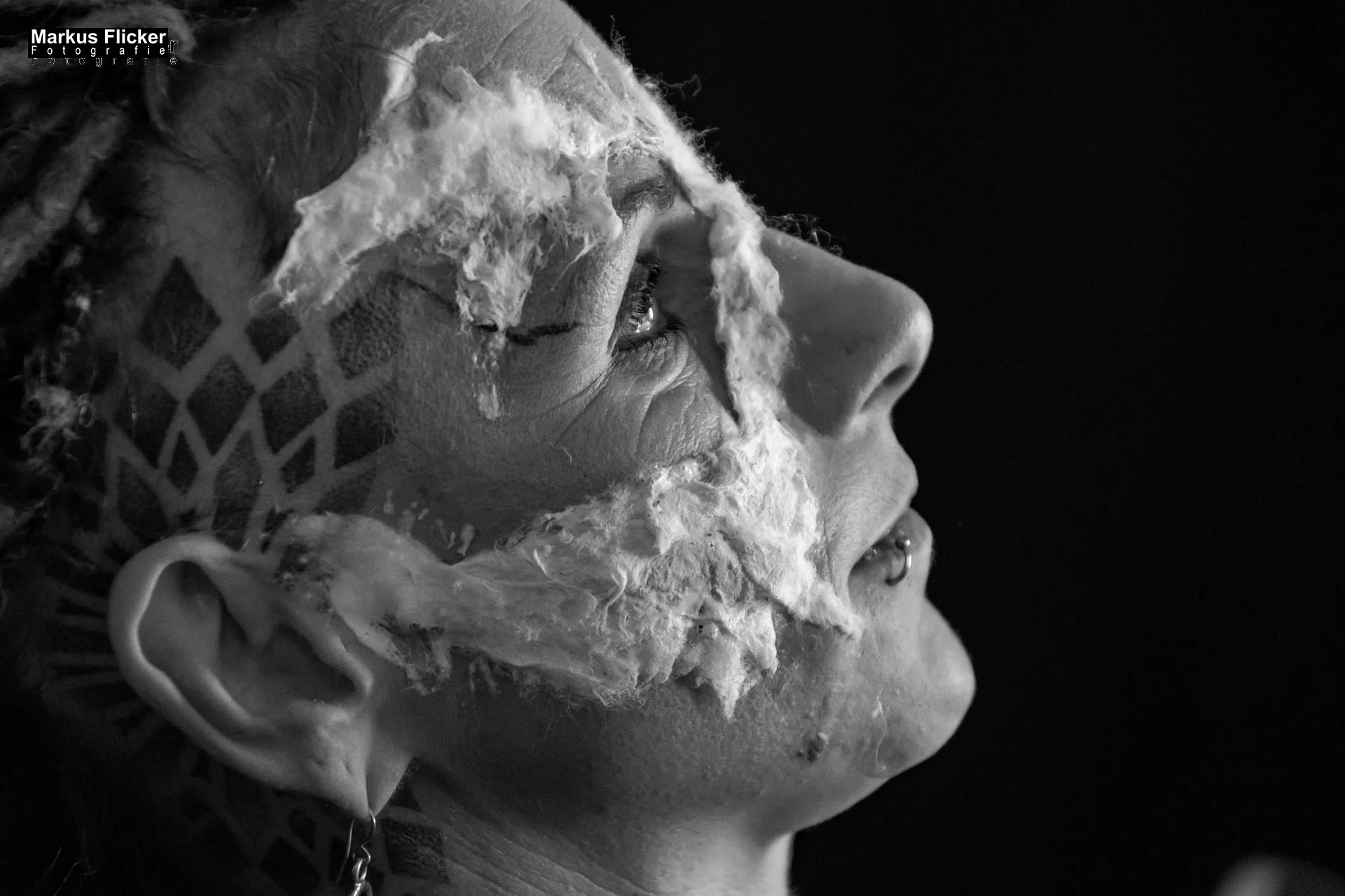 Making Of sexy Ostershooting im Fotostudio mit Hasen im Studio zu Ostern