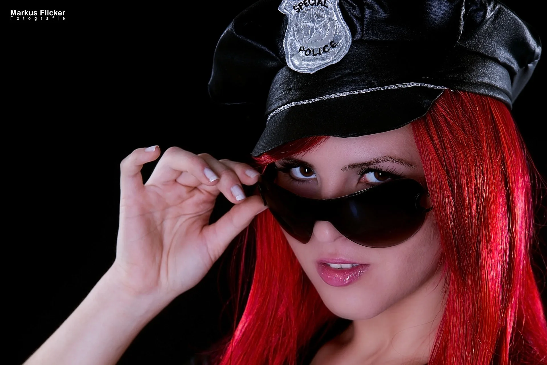 Female Model Julia Police Officer Photoshop Compositing DigiArt Fantasy für Halloween