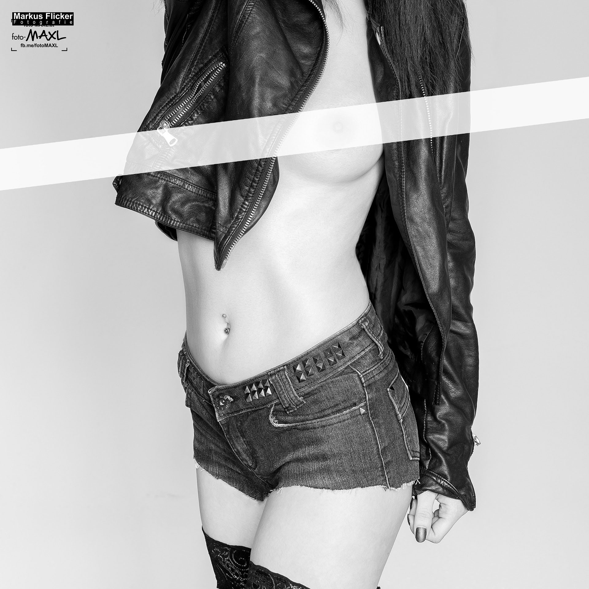 Erotic Art Topless Jeans Female Model Photography