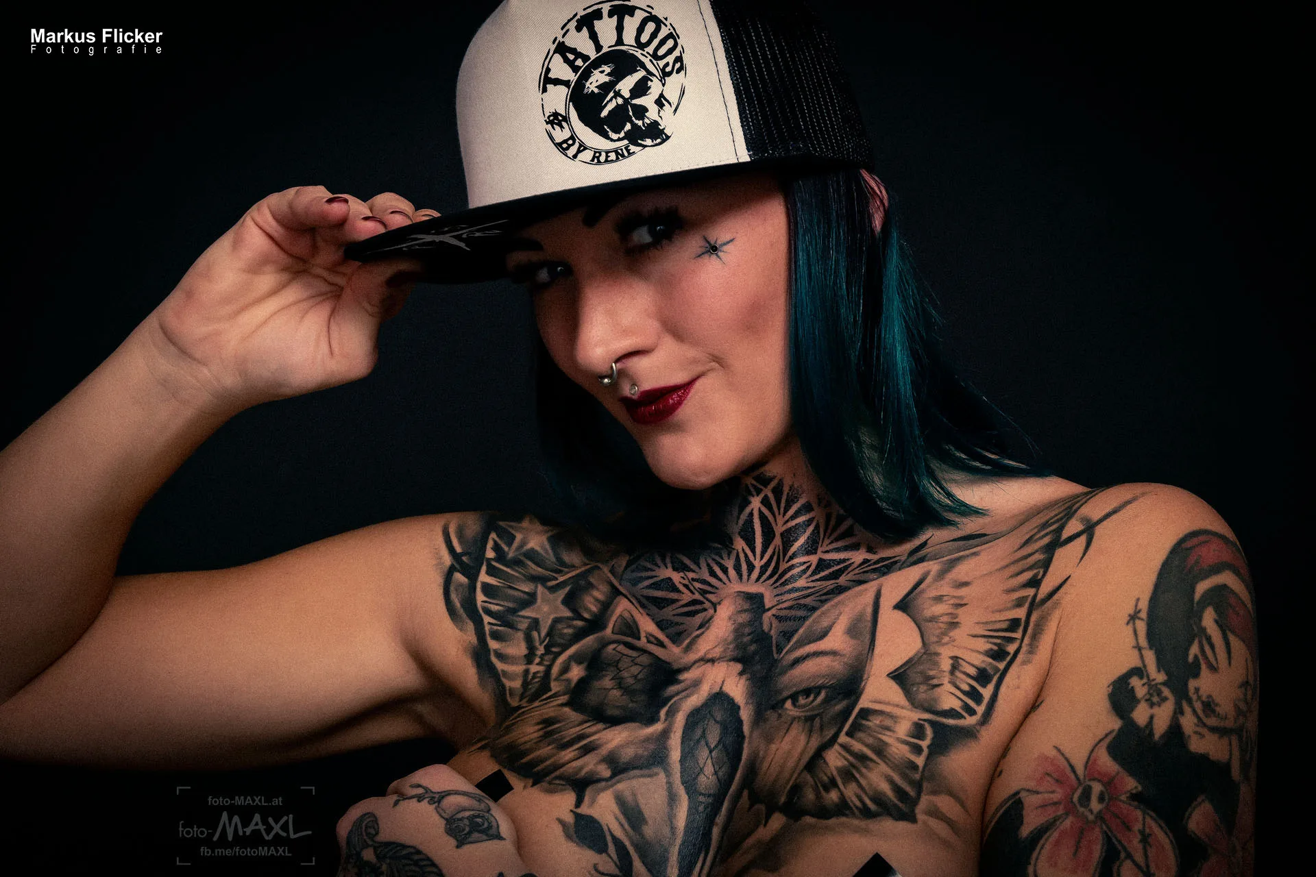 Tattoo's by Rene mit Female Model Marietta Fotoshooting Photography Tattoomodel Brustkorb und Hals inkl. 37 Fototipps und Bildideen Tattoo's by Rene mit Female Model Marietta Fotoshooting Photography Tattoomodel Brustkorb und Hals
