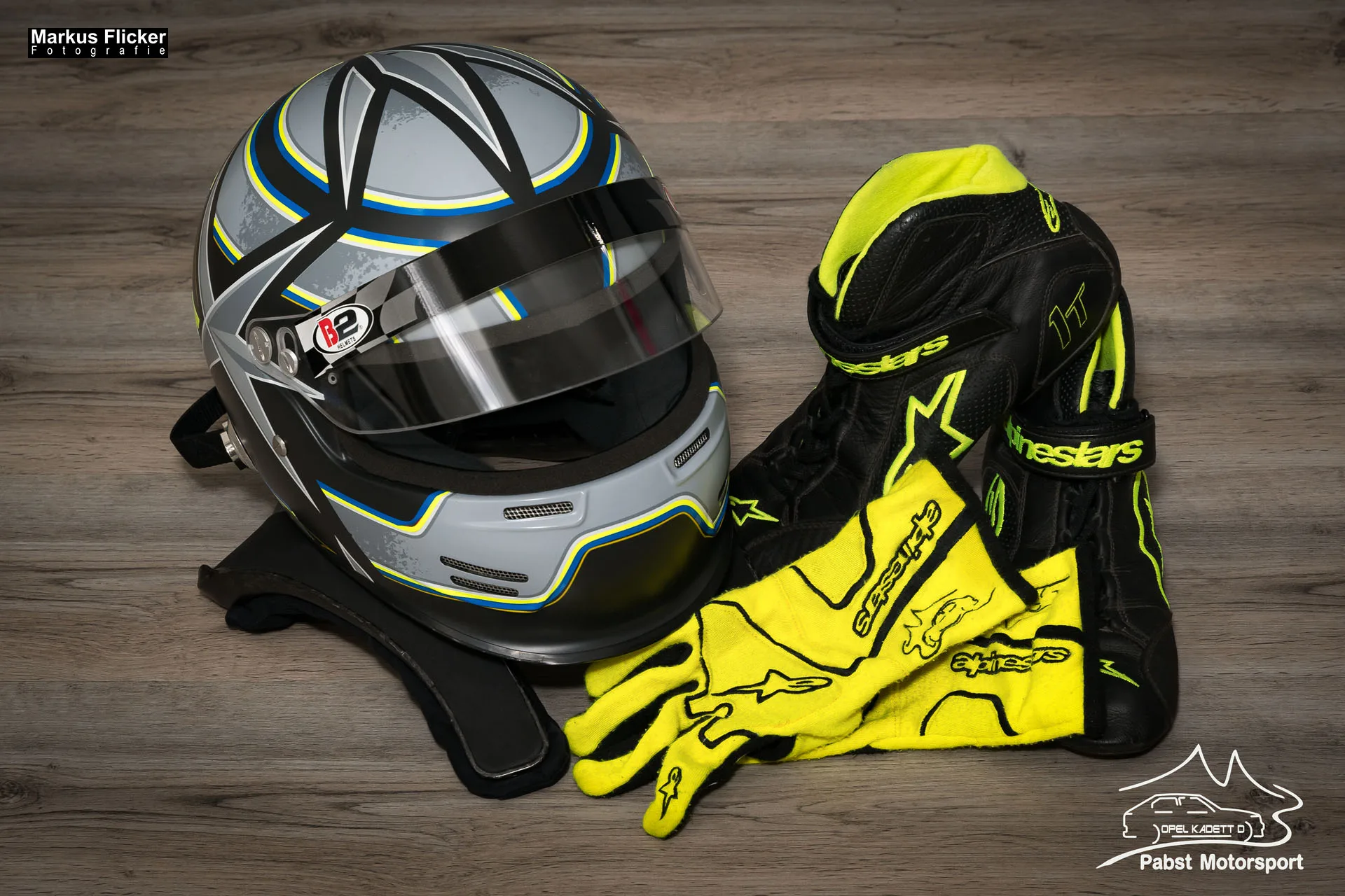 Pabst Motorsport Rallye Portrait Business Fotos mit Helm und in Rennoutfit inkl. 37 Foto und Video Tipps Pabst Motorsport Rallye Portrait Business Fotos mit Helm und in Rennoutfit