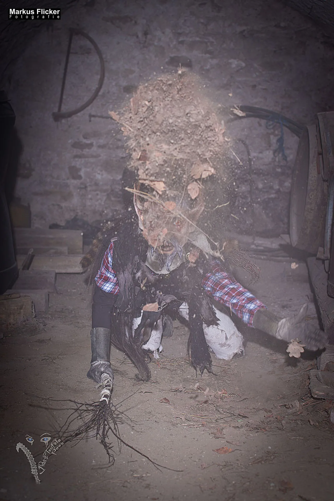 Vides Teufels Pass Perchten Krampus Fotoshooting Steinbruch Lost Places Adobe Photoshop Digiart Bildbearbeitung Vides Teufels Pass Perchten Fotoshooting