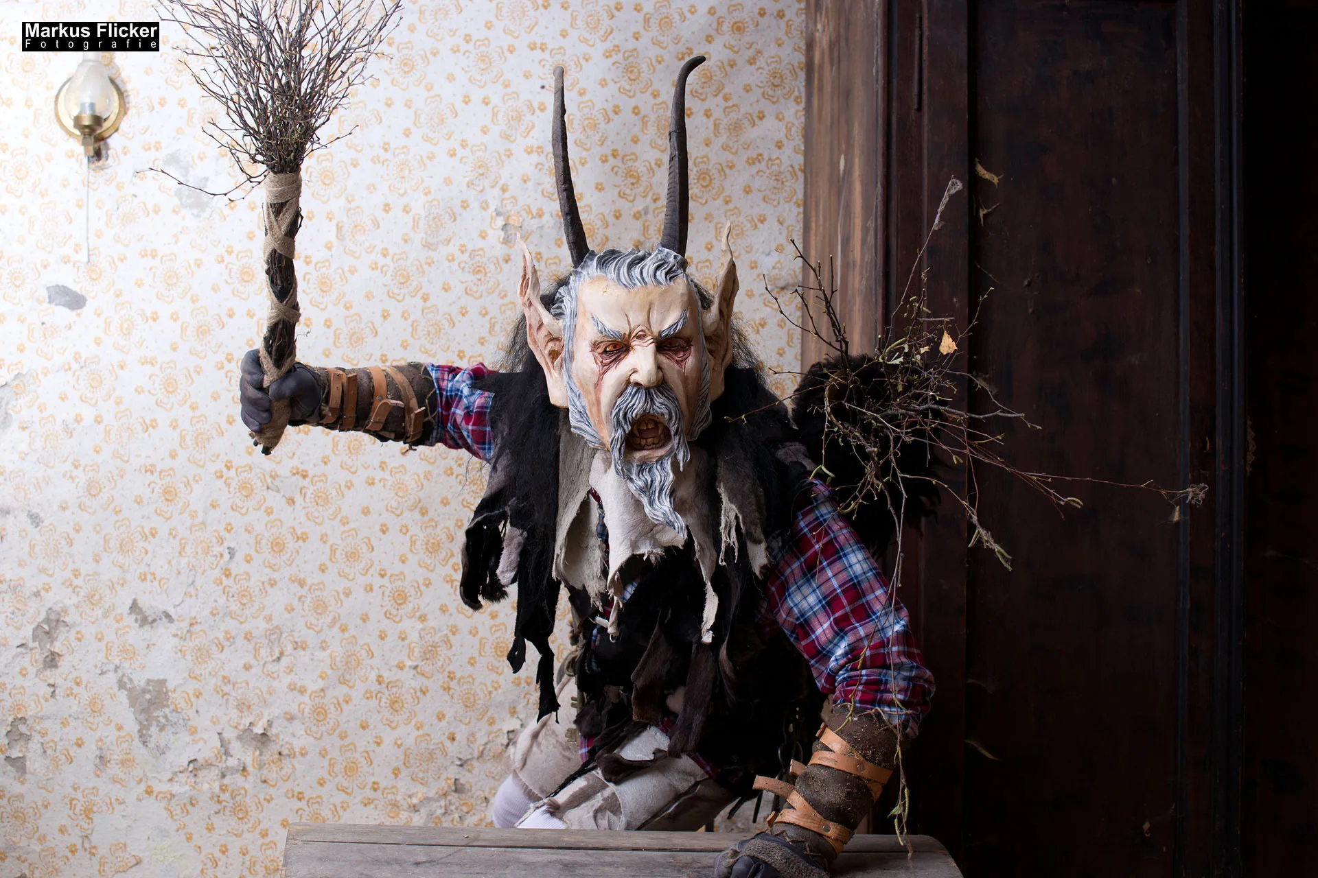 Vides Teufels Pass Perchten Krampus Fotoshooting Steinbruch Lost Places Adobe Photoshop Digiart Bildbearbeitung Vides Teufels Pass Perchten Fotoshooting