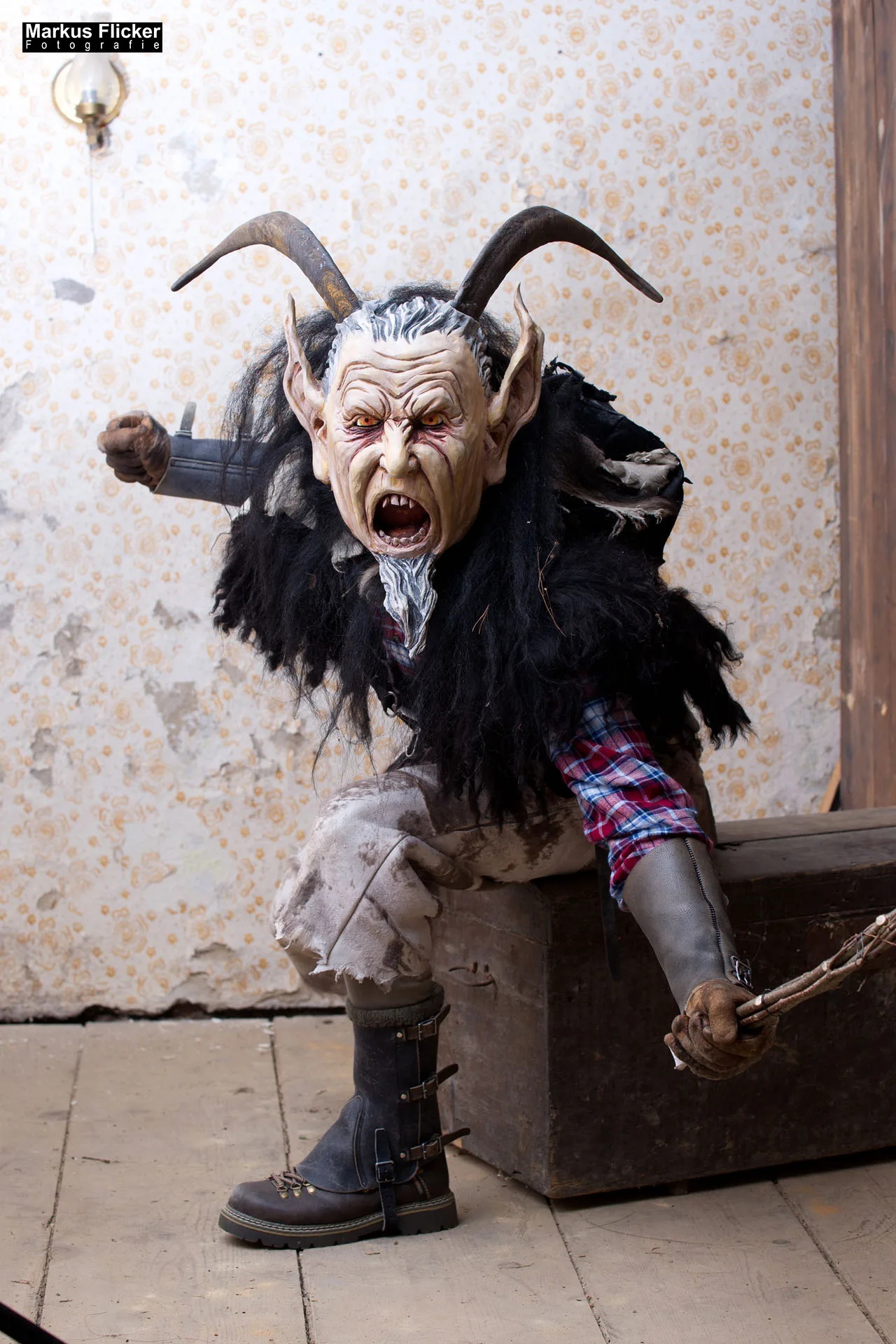 Vides Teufels Pass Perchten Krampus Fotoshooting Steinbruch Lost Places Adobe Photoshop Digiart Bildbearbeitung Vides Teufels Pass Perchten Fotoshooting