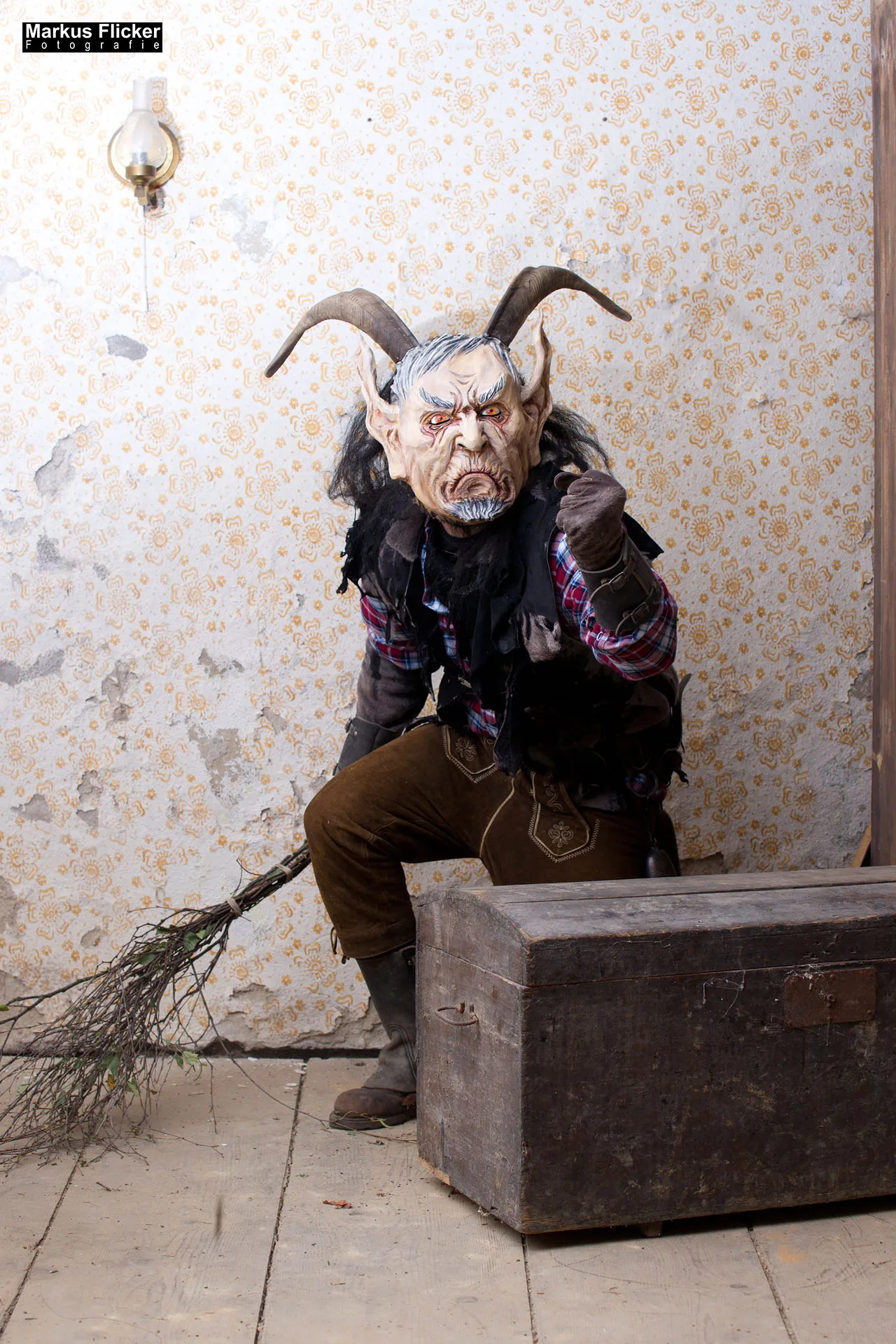 Vides Teufels Pass Perchten Krampus Fotoshooting Steinbruch Lost Places Adobe Photoshop Digiart Bildbearbeitung Vides Teufels Pass Perchten Fotoshooting