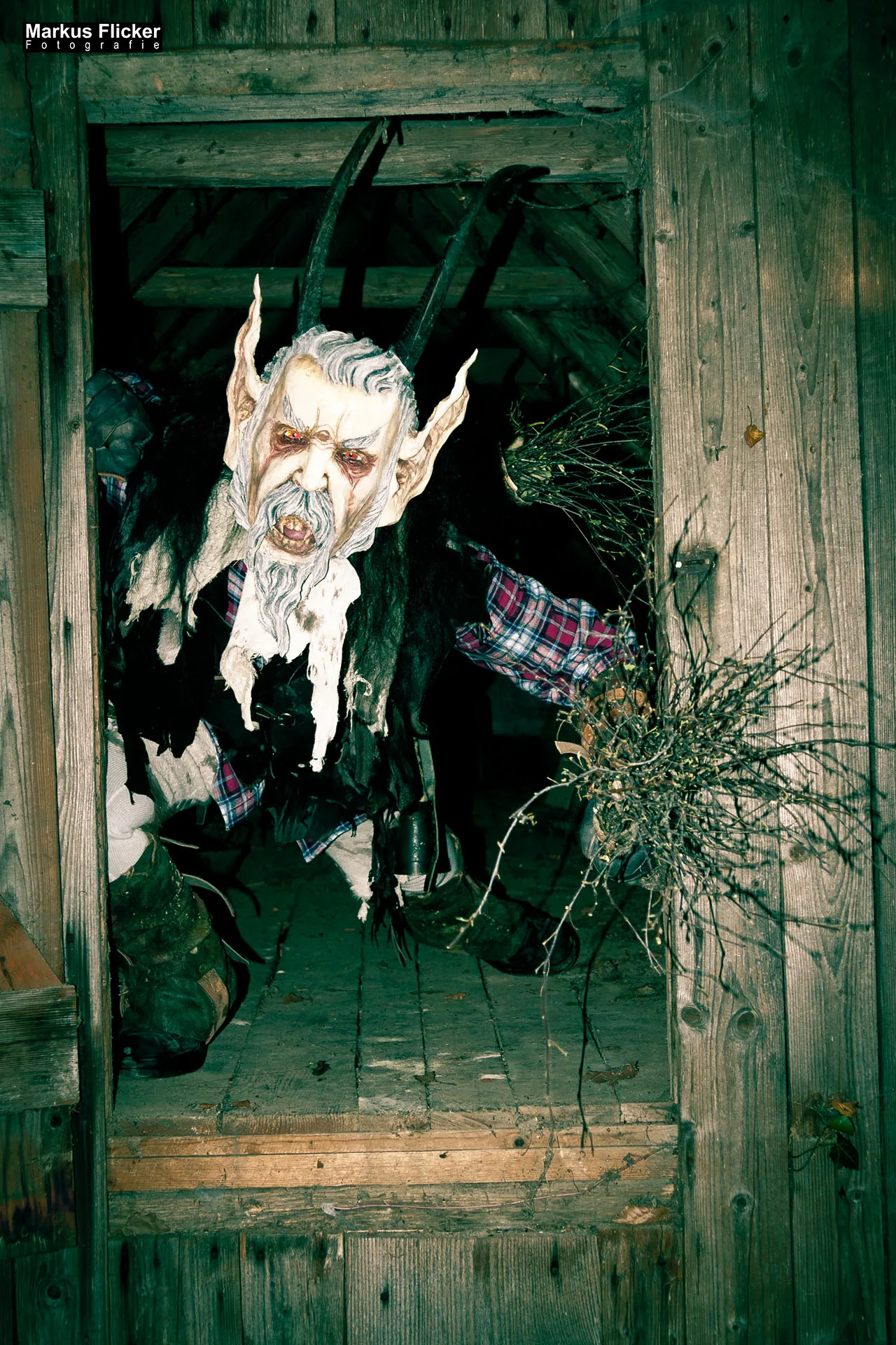 Vides Teufels Pass Perchten Krampus Fotoshooting Steinbruch Lost Places Adobe Photoshop Digiart Bildbearbeitung Vides Teufels Pass Perchten Fotoshooting