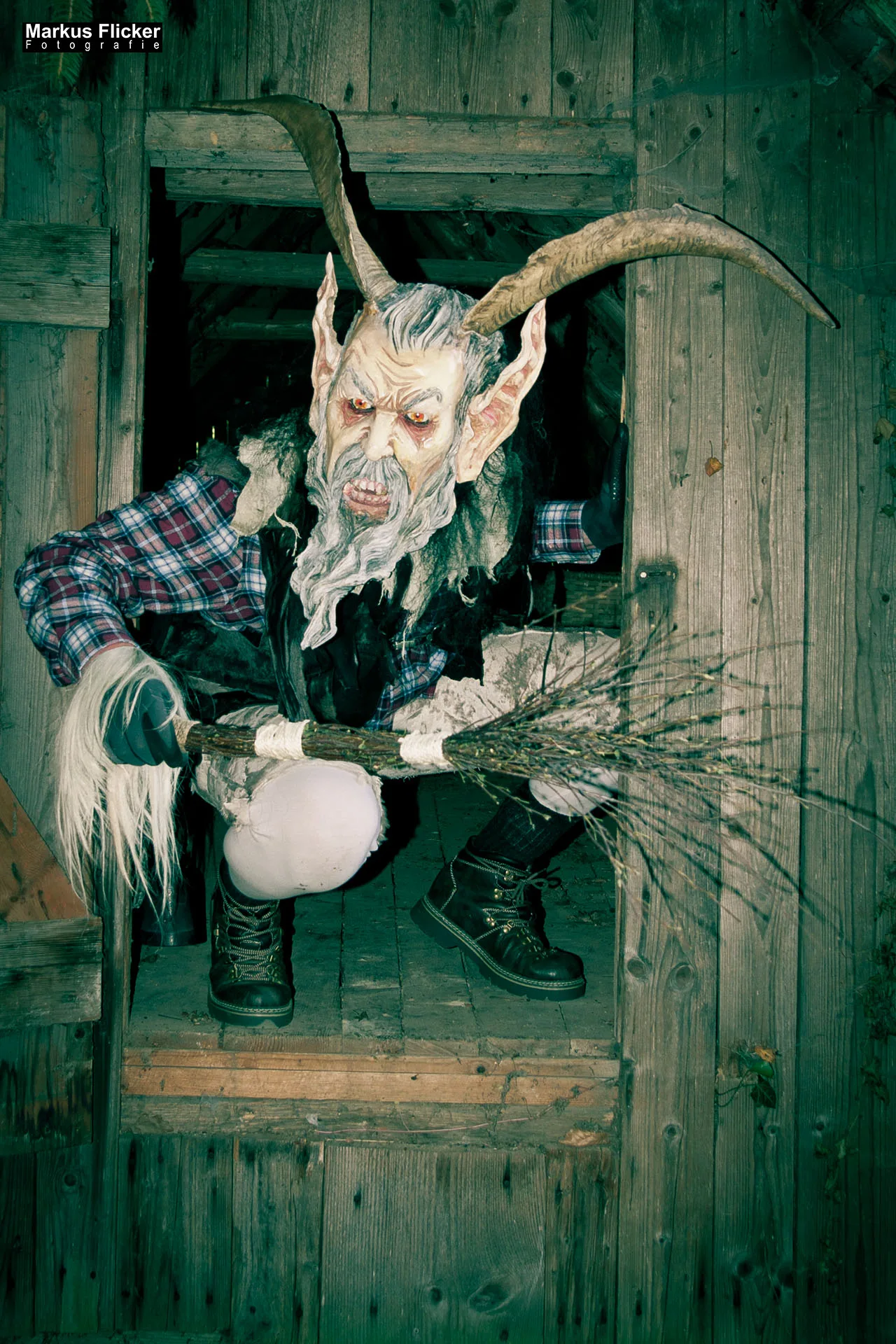 Vides Teufels Pass Perchten Krampus Fotoshooting Steinbruch Lost Places Adobe Photoshop Digiart Bildbearbeitung Vides Teufels Pass Perchten Fotoshooting