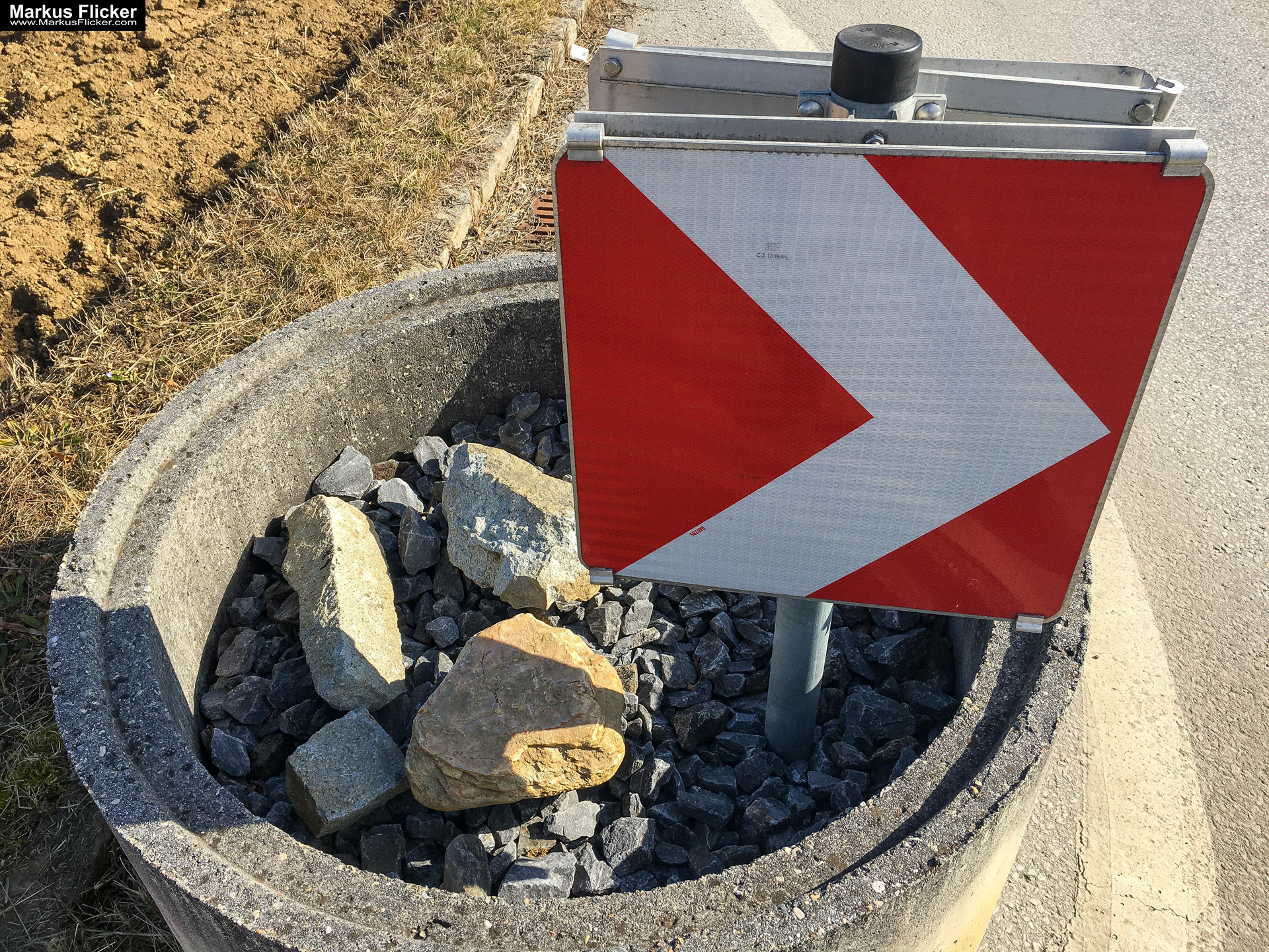 Eine kleine Reise in den eigenen 4 Wänden. Gedankenreise in gewohntem Umfeld. Komfortzone verlassen #GedankenZumLeben Eine kleine Reise in den eigenen 4 Wänden. Gedankenreise in gewohntem Umfeld. Komfortzone verlassen #GedankenZumLeben