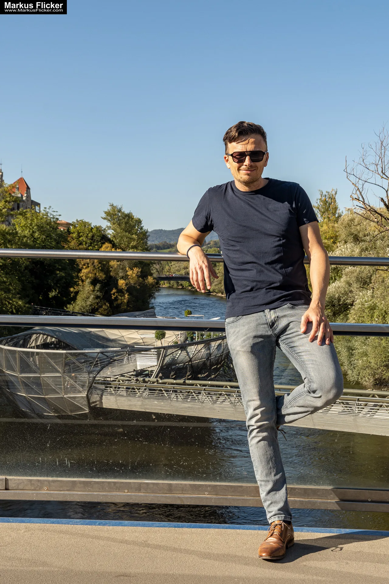 Markus Spenger Business Portrait Photography in Graz für BLEIBEANDERS Coaching Markus Spenger Business Portrait für BLEIBEANDERS Coaching