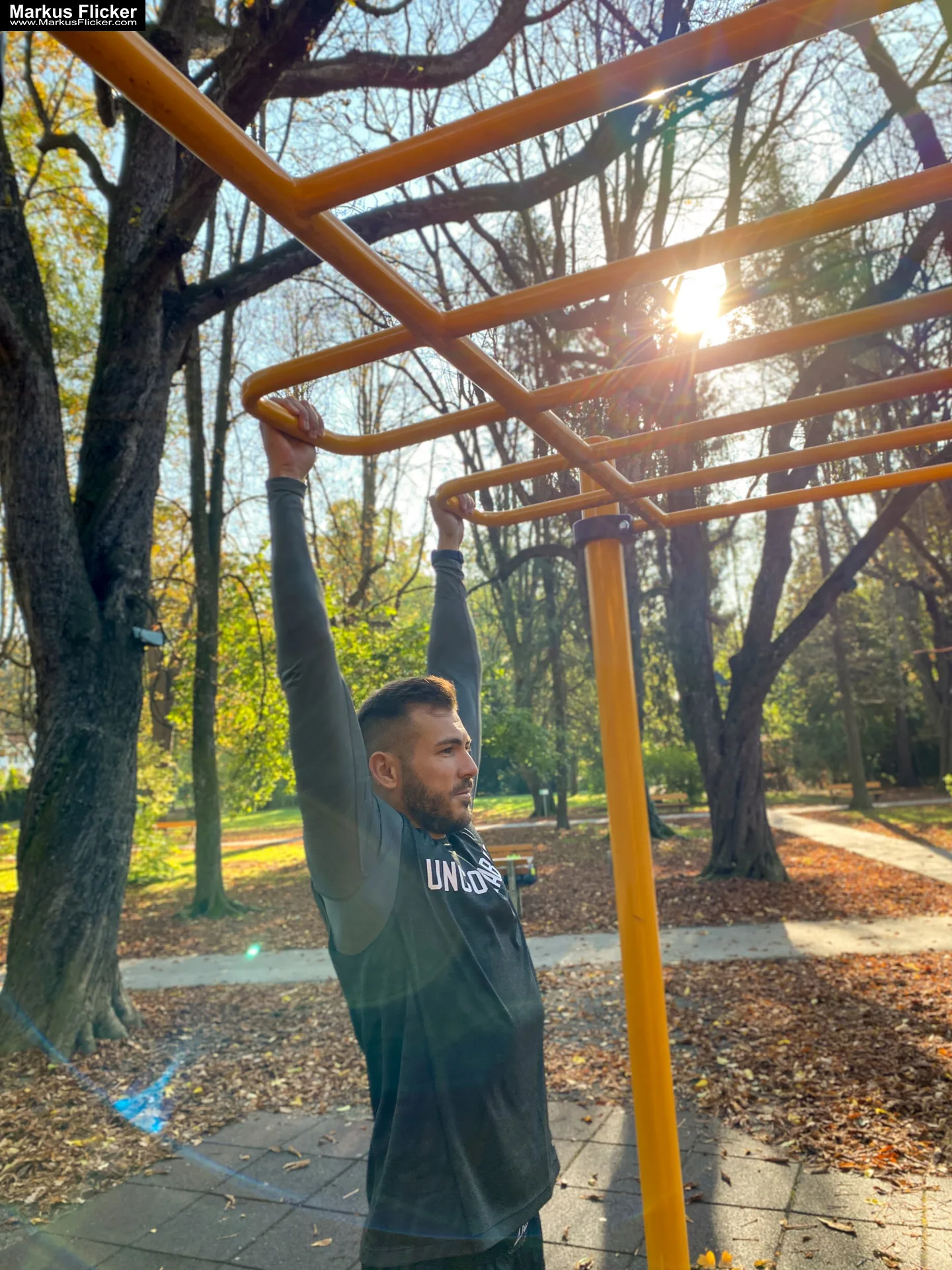 Male Model Deny Sport Fitness Autumn Outdoor Photography Graz Steiermark Österreich inkl. 37 Tipps für Sport und Fitness Fotografie und Videos Malemodel Deny Sport Fitness Autumn Outdoor Photography #gleisdorf #gleisdorfcity #MaleModel #Sport #Fitness #Autumn #Outdoor #Photography #fotoshooting #photoshooting