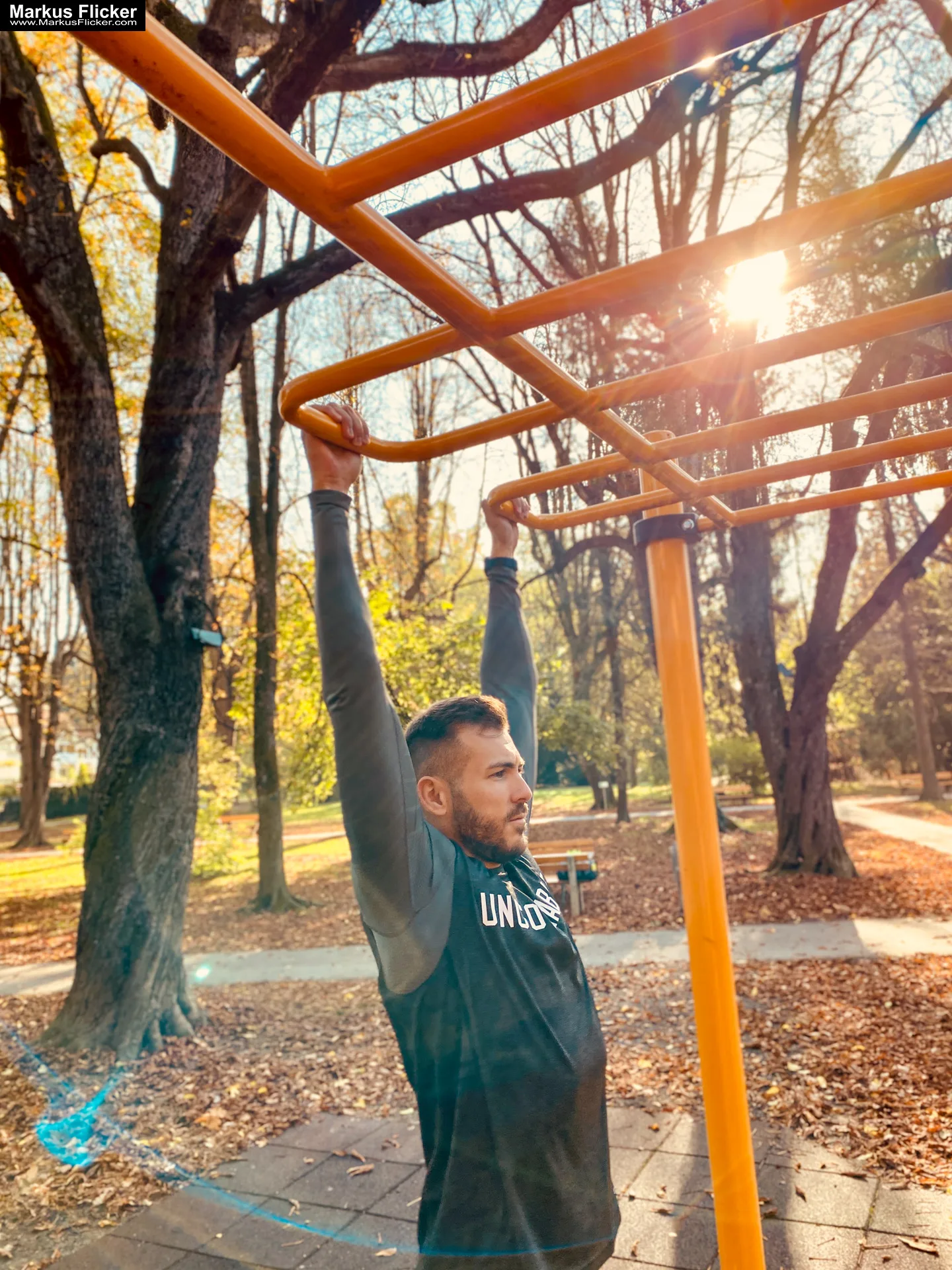 Male Model Deny Sport Fitness Autumn Outdoor Photography Graz Steiermark Österreich inkl. 37 Tipps für Sport und Fitness Fotografie und Videos Male Model Deny Sport Fitness Autumn Outdoor Photography Graz Steiermark Österreich inkl. 37 Tipps für Sport und Fitness Fotografie und Videos