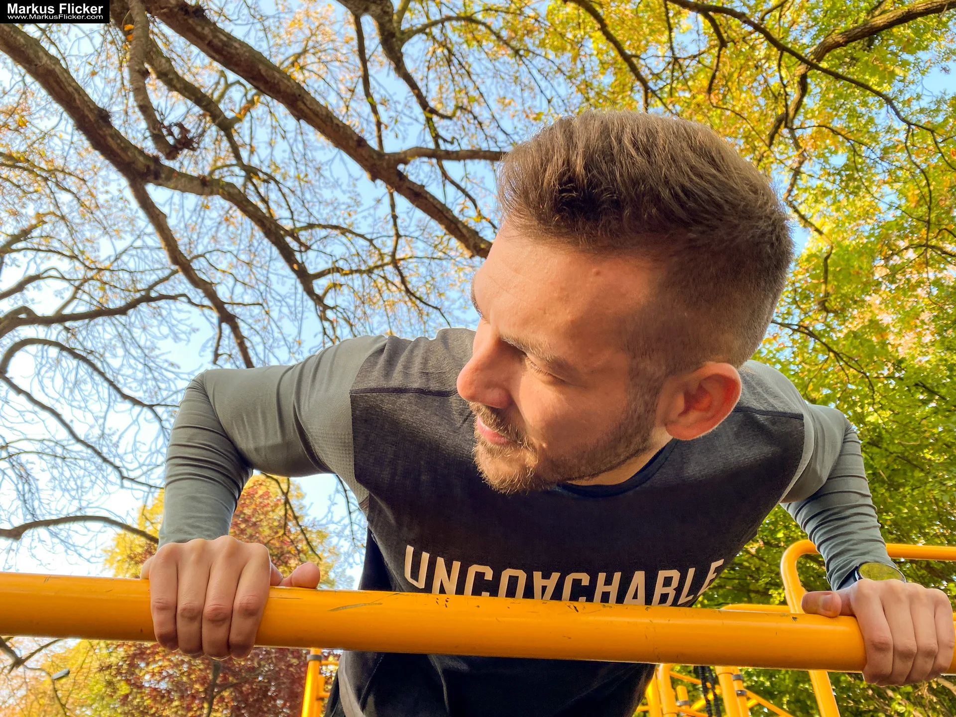 Male Model Deny Sport Fitness Autumn Outdoor Photography Graz Steiermark Österreich inkl. 37 Tipps für Sport und Fitness Fotografie und Videos Malemodel Deny Sport Fitness Autumn Outdoor Photography #gleisdorf #gleisdorfcity #MaleModel #Sport #Fitness #Autumn #Outdoor #Photography #fotoshooting #photoshooting