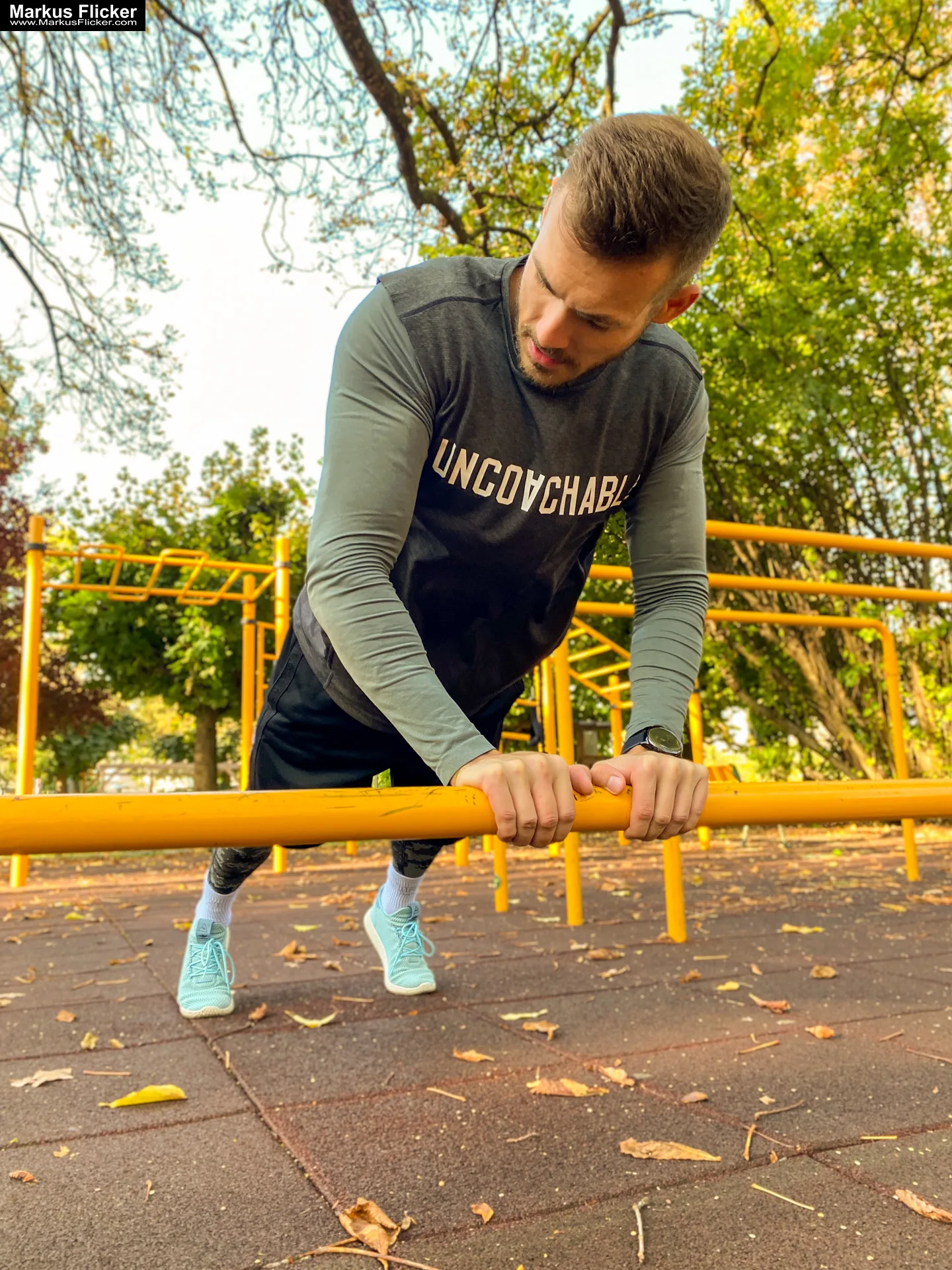 Male Model Deny Sport Fitness Autumn Outdoor Photography Graz Steiermark Österreich inkl. 37 Tipps für Sport und Fitness Fotografie und Videos Malemodel Deny Sport Fitness Autumn Outdoor Photography #gleisdorf #gleisdorfcity #MaleModel #Sport #Fitness #Autumn #Outdoor #Photography #fotoshooting #photoshooting