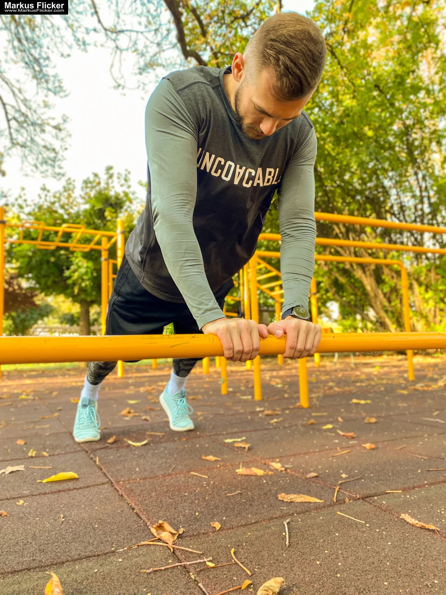 Male Model Deny Sport Fitness Autumn Outdoor Photography Graz Steiermark Österreich inkl. 37 Tipps für Sport und Fitness Fotografie und Videos Malemodel Deny Sport Fitness Autumn Outdoor Photography #gleisdorf #gleisdorfcity #MaleModel #Sport #Fitness #Autumn #Outdoor #Photography #fotoshooting #photoshooting