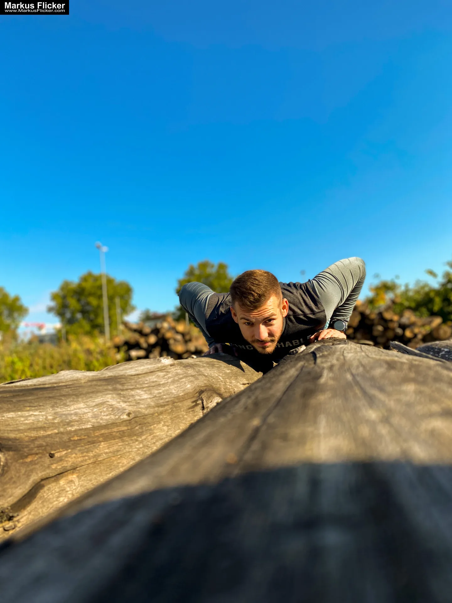 Male Model Deny Sport Fitness Autumn Outdoor Photography Graz Steiermark Österreich inkl. 37 Tipps für Sport und Fitness Fotografie und Videos Malemodel Deny Sport Fitness Autumn Outdoor Photography #gleisdorf #gleisdorfcity #MaleModel #Sport #Fitness #Autumn #Outdoor #Photography #fotoshooting #photoshooting