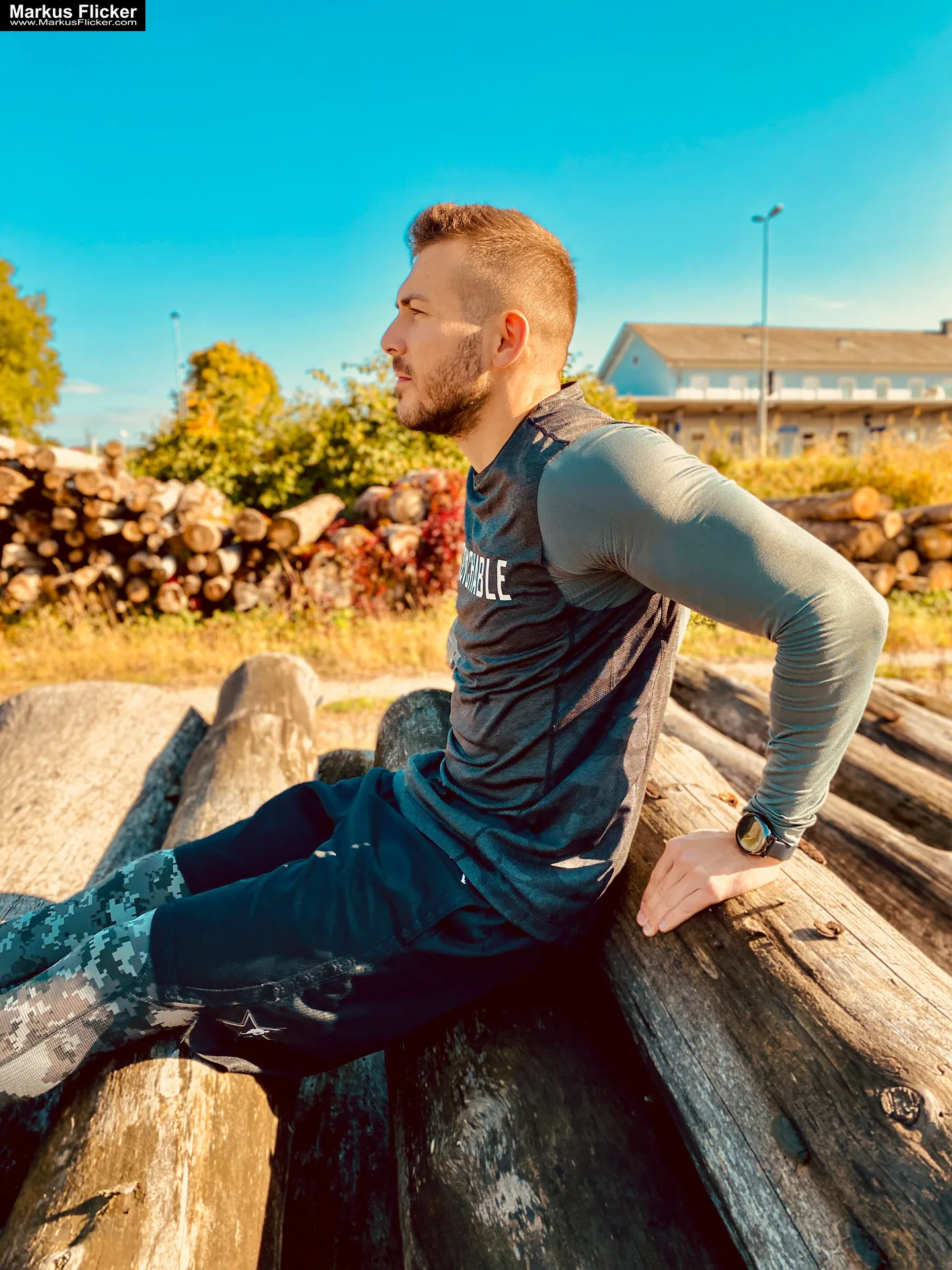 Male Model Deny Sport Fitness Autumn Outdoor Photography Graz Steiermark Österreich inkl. 37 Tipps für Sport und Fitness Fotografie und Videos Malemodel Deny Sport Fitness Autumn Outdoor Photography #gleisdorf #gleisdorfcity #MaleModel #Sport #Fitness #Autumn #Outdoor #Photography #fotoshooting #photoshooting