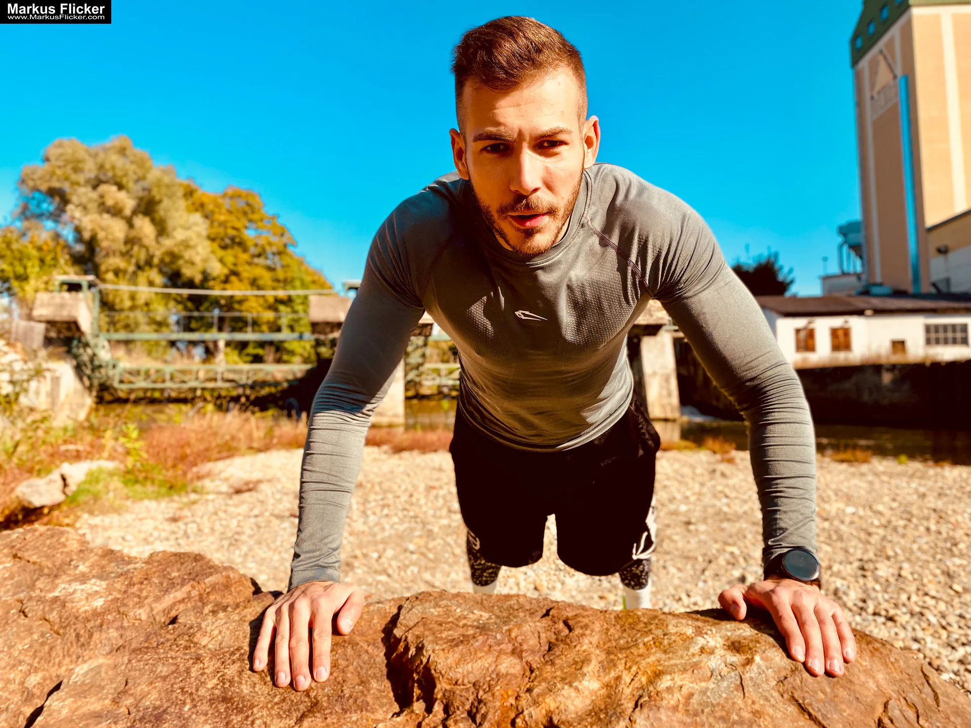 Male Model Deny Sport Fitness Autumn Outdoor Photography Graz Steiermark Österreich inkl. 37 Tipps für Sport und Fitness Fotografie und Videos Malemodel Deny Sport Fitness Autumn Outdoor Photography #gleisdorf #gleisdorfcity #MaleModel #Sport #Fitness #Autumn #Outdoor #Photography #fotoshooting #photoshooting
