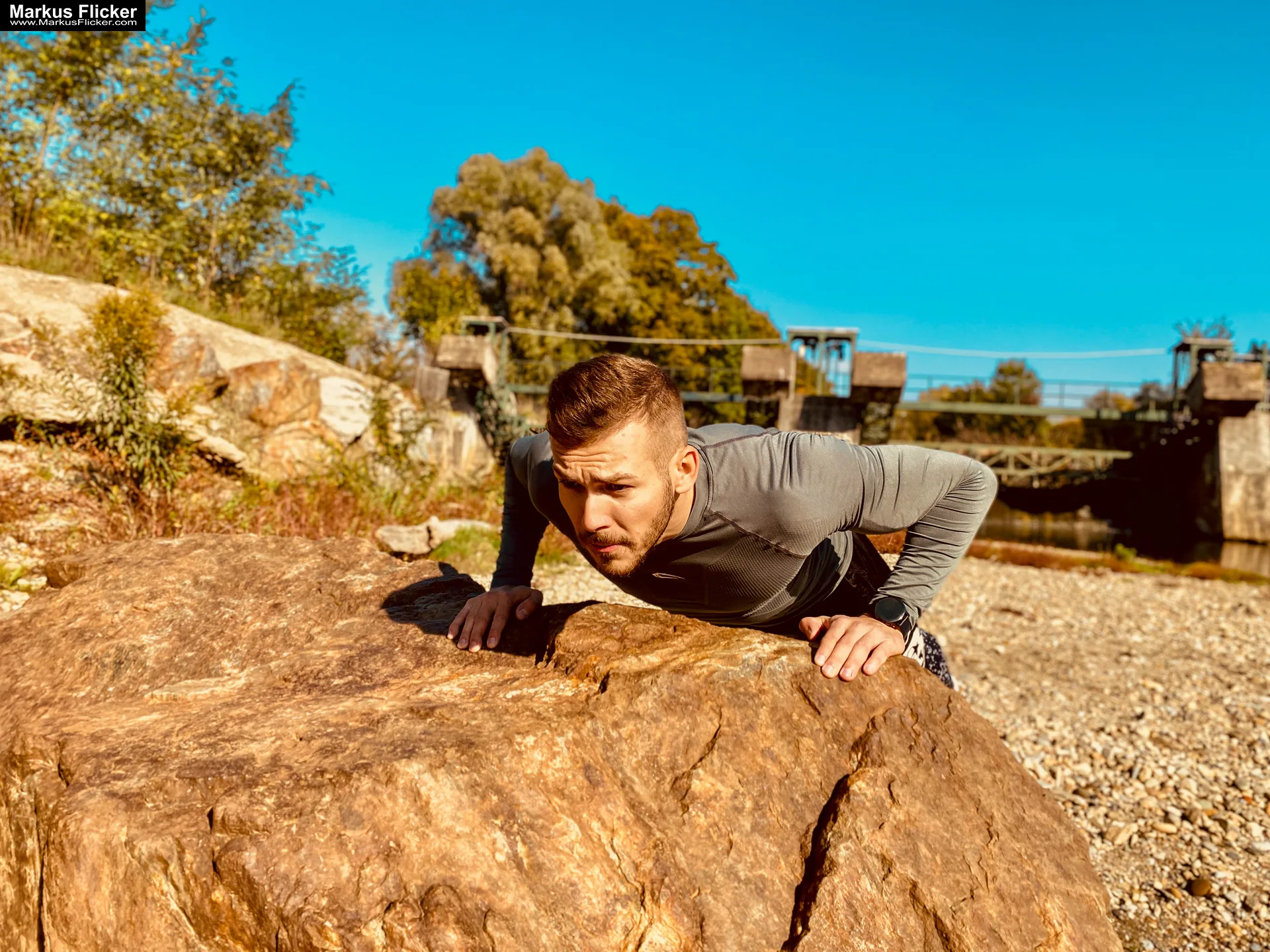 Male Model Deny Sport Fitness Autumn Outdoor Photography Graz Steiermark Österreich inkl. 37 Tipps für Sport und Fitness Fotografie und Videos Malemodel Deny Sport Fitness Autumn Outdoor Photography #gleisdorf #gleisdorfcity #MaleModel #Sport #Fitness #Autumn #Outdoor #Photography #fotoshooting #photoshooting