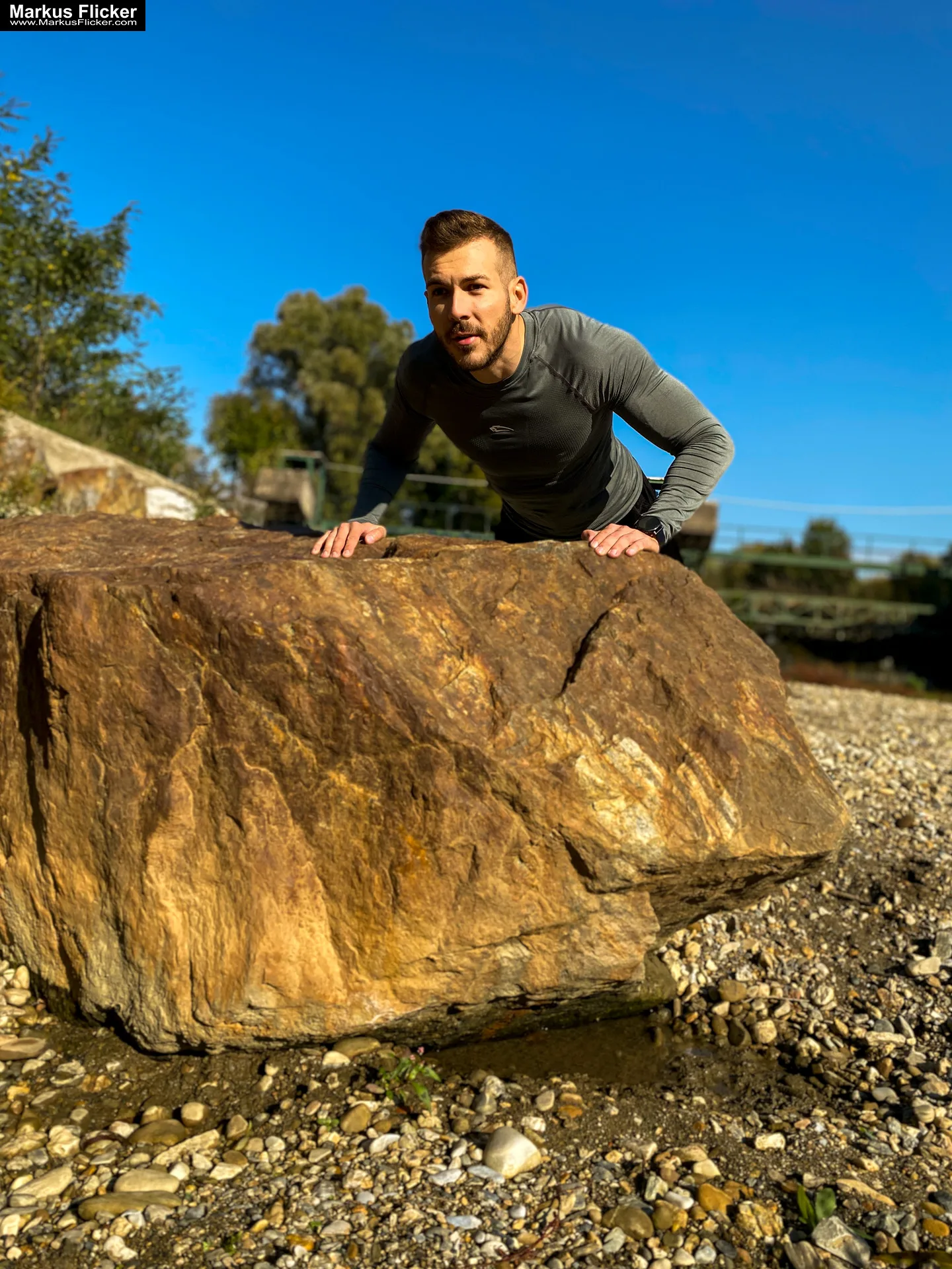 Male Model Deny Sport Fitness Autumn Outdoor Photography Graz Steiermark Österreich inkl. 37 Tipps für Sport und Fitness Fotografie und Videos Malemodel Deny Sport Fitness Autumn Outdoor Photography #gleisdorf #gleisdorfcity #MaleModel #Sport #Fitness #Autumn #Outdoor #Photography #fotoshooting #photoshooting