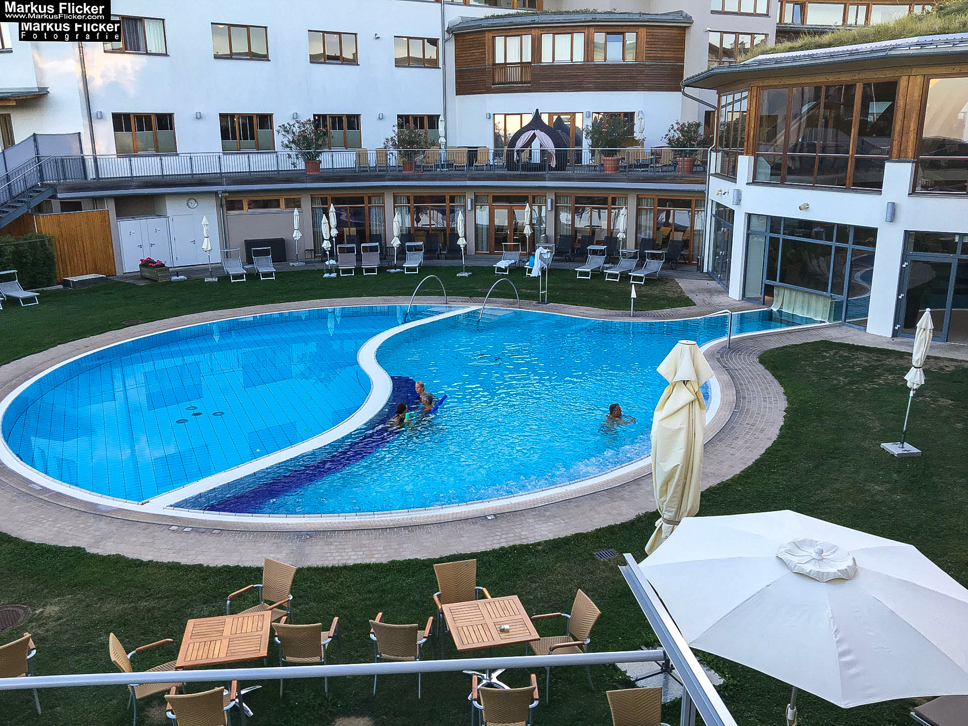 37 Tipps und Tricks zum Aufenthalt in einem Hotel auf Reisen. Roadtrip in Europa. Reisen mit dem Auto innerhalb der EU. Citytrips, Camping, Landschaft, Rundfahrt mit dem PKW, romantische Städte und Urlaubsinspiration Hotel & Spa Larimar Stegersbach Burgenland Österreich