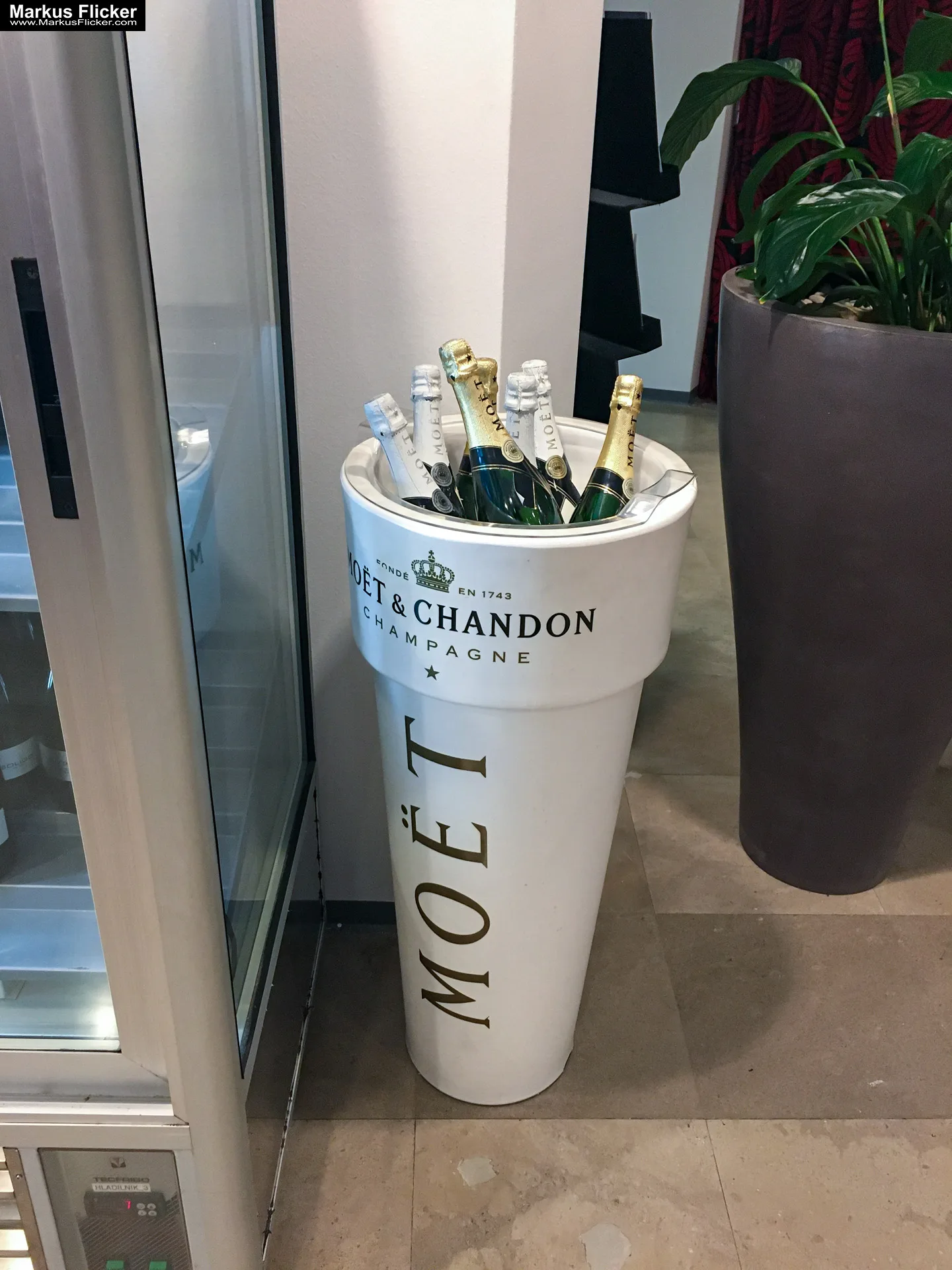 37 Tipps und Tricks zum Aufenthalt in einem Hotel auf Reisen. Roadtrip in Europa. Reisen mit dem Auto innerhalb der EU. Citytrips, Camping, Landschaft, Rundfahrt mit dem PKW, romantische Städte und Urlaubsinspiration BARBARA PIRAN BEACH HOTEL & SPA Fiesa Slowenien an der Adria #ifeelsLOVEnia #visitslovenia