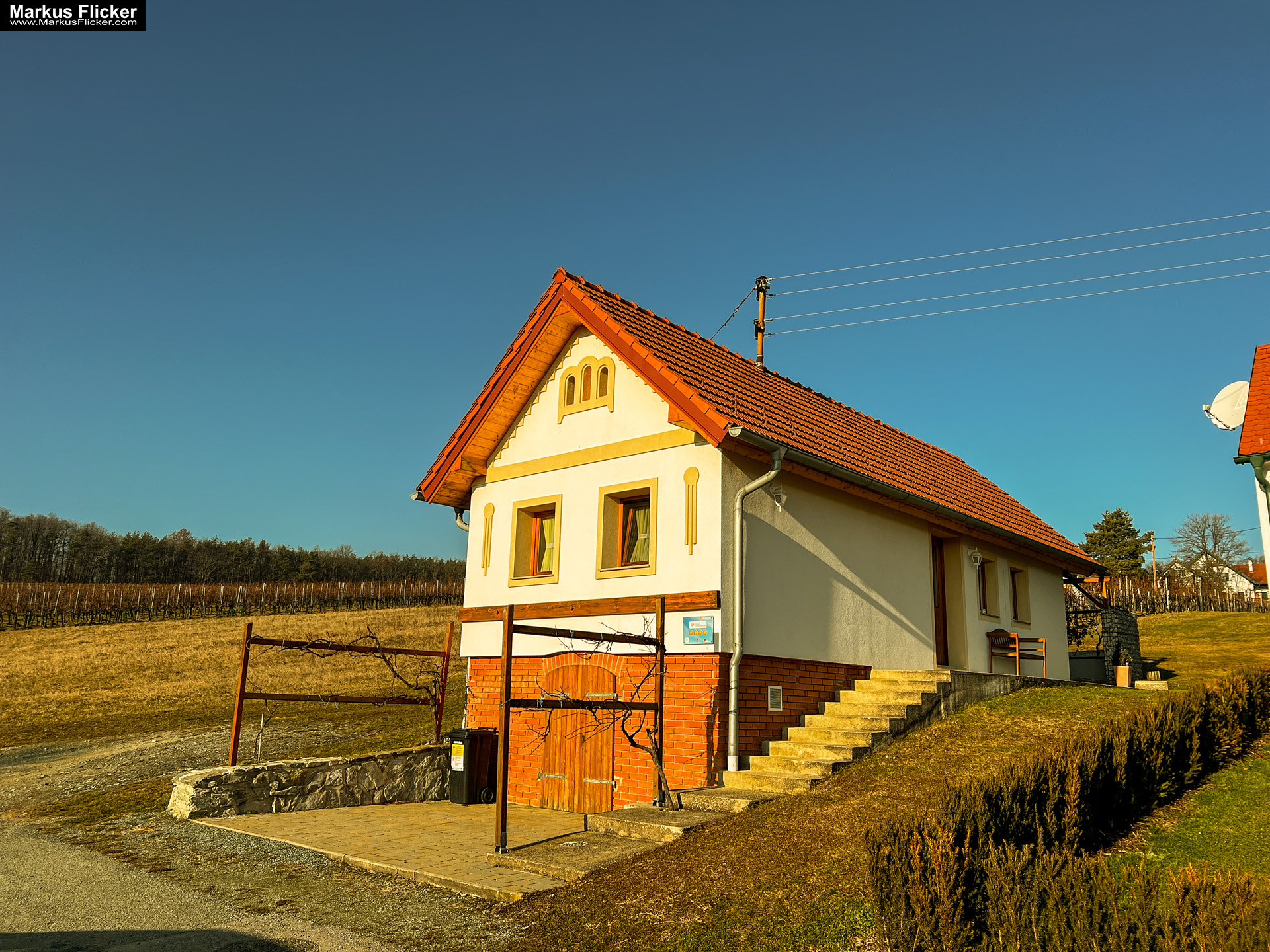 Ferienhaus Kellerstöckl Weinberg Deutsch-Schützen Weinberg Eisenberg an der Pinka Südburgenland Burgenland Roadtrip in Europa. Reisen mit dem Auto innerhalb der EU: Citytrips, Camping, Landschaft, Rundfahrt mit dem PKW, romantische Städte und Urlaubsinspiration