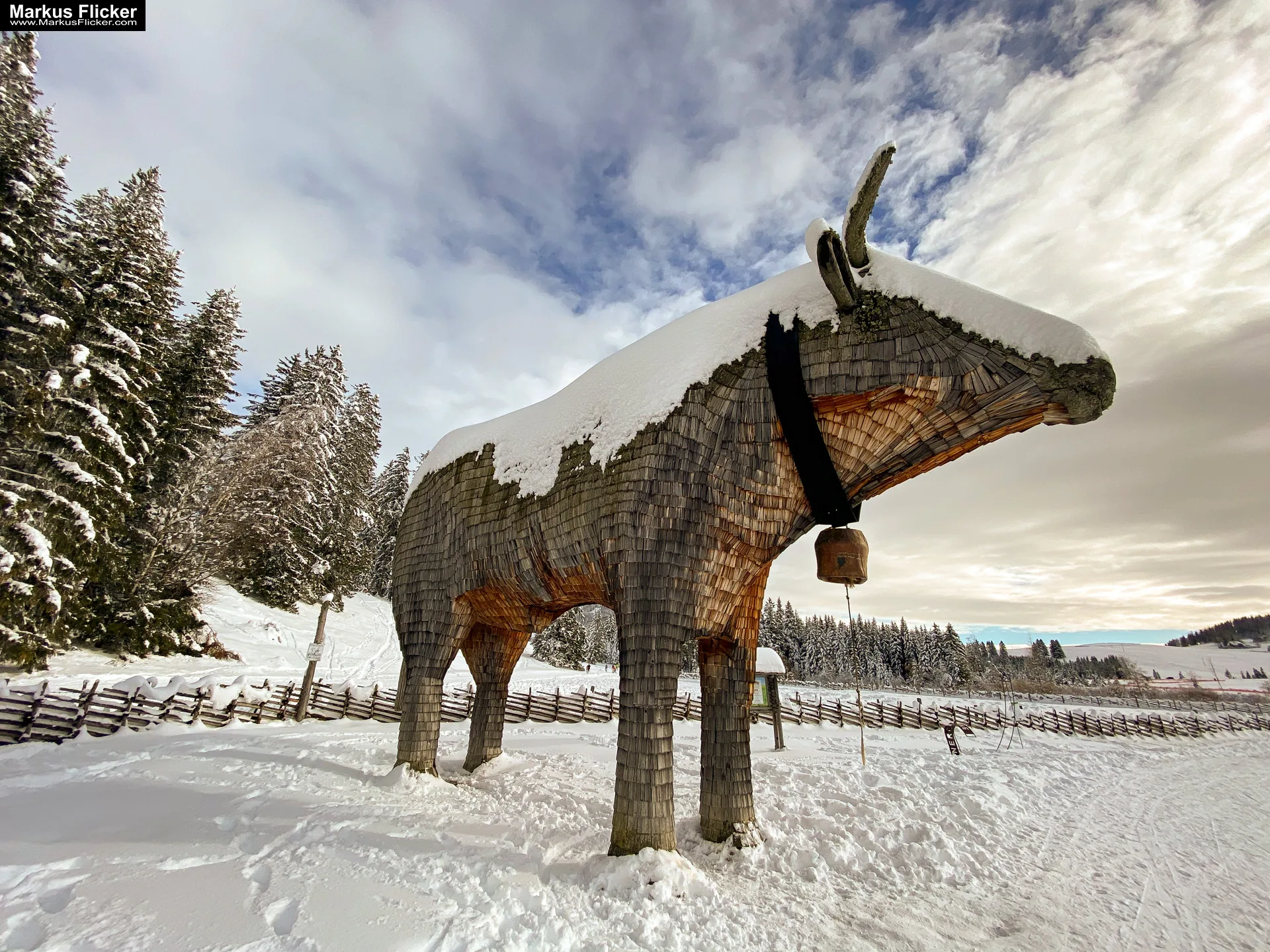 Wie man mit Weitwinkel Objektiven und Smartphones beeindruckende Fotos und Videos aufnimmt. Kreative Fotografie, Videos und Bildideen mit dem Handy. Fotografieren und Filmen mit dem Smartphone: Bessere Fotos und Videos mit dem Handy für Freizeit, Hobby und Business Entdecke die Kreativität: Wie man mit Weitwinkel-Objektiven und Smartphones beeindruckende Fotos und Videos aufnimmt. Kreative Fotografie, Videos und Bildideen mit dem Handy. Fotografieren und Filmen mit dem Smartphone: Bessere Fotos und Videos mit dem Handy für Freizeit, Hobby und Business