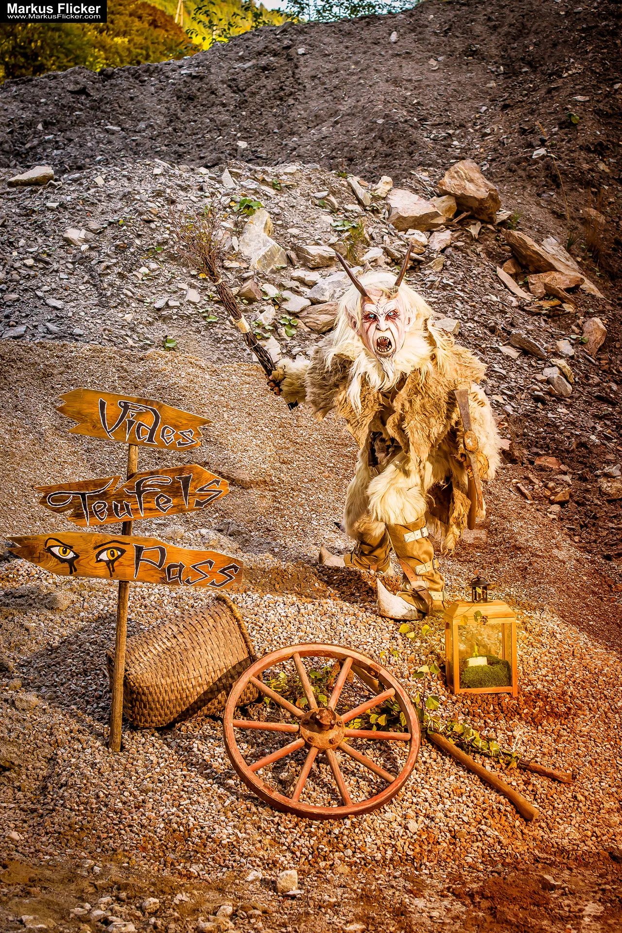 Vides Teufels Pass Perchten Krampus Fotoshooting Steinbruch Lost Places Adobe Photoshop Digiart Bildbearbeitung Vides Teufels Pass Perchten Krampus Fotoshooting im Steinbruch