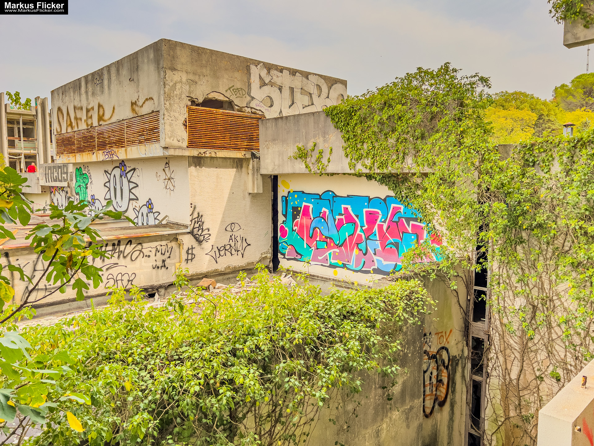 Reisefotografie Reisen und Leben Travelblog Reiseberichte Reisefotografie und Fotoreise Graz Steiermark Slowenien Kroatien Italien Ungarn inkl. 37 ausführliche Fototipps und Bildideen Haludovo Palace Hotel Lost Place Photography Malinska Krk Kroatien Istrien Adria #Malinska #VisitMalinska #SeaOfExperiences #visitcroatia #visitkrk #markusflicker