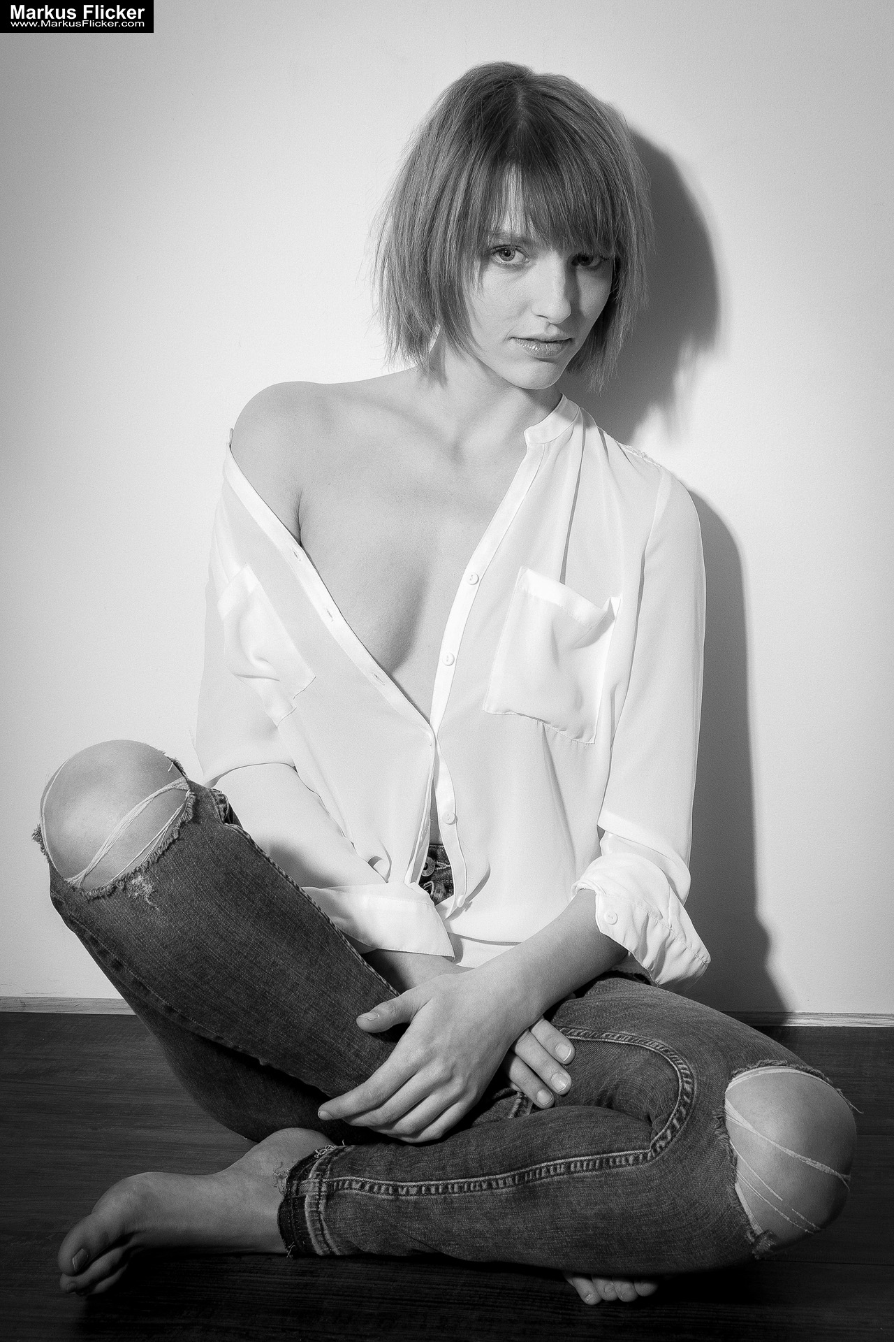 Sinnliche Fotografie im Studio: Sensual Beauty Black White Photography Female Model Kyara Photoshoot Sinnliche Fotografie im Studio: Sensual Beauty Black White Photography Female Model Kyara Photoshoot