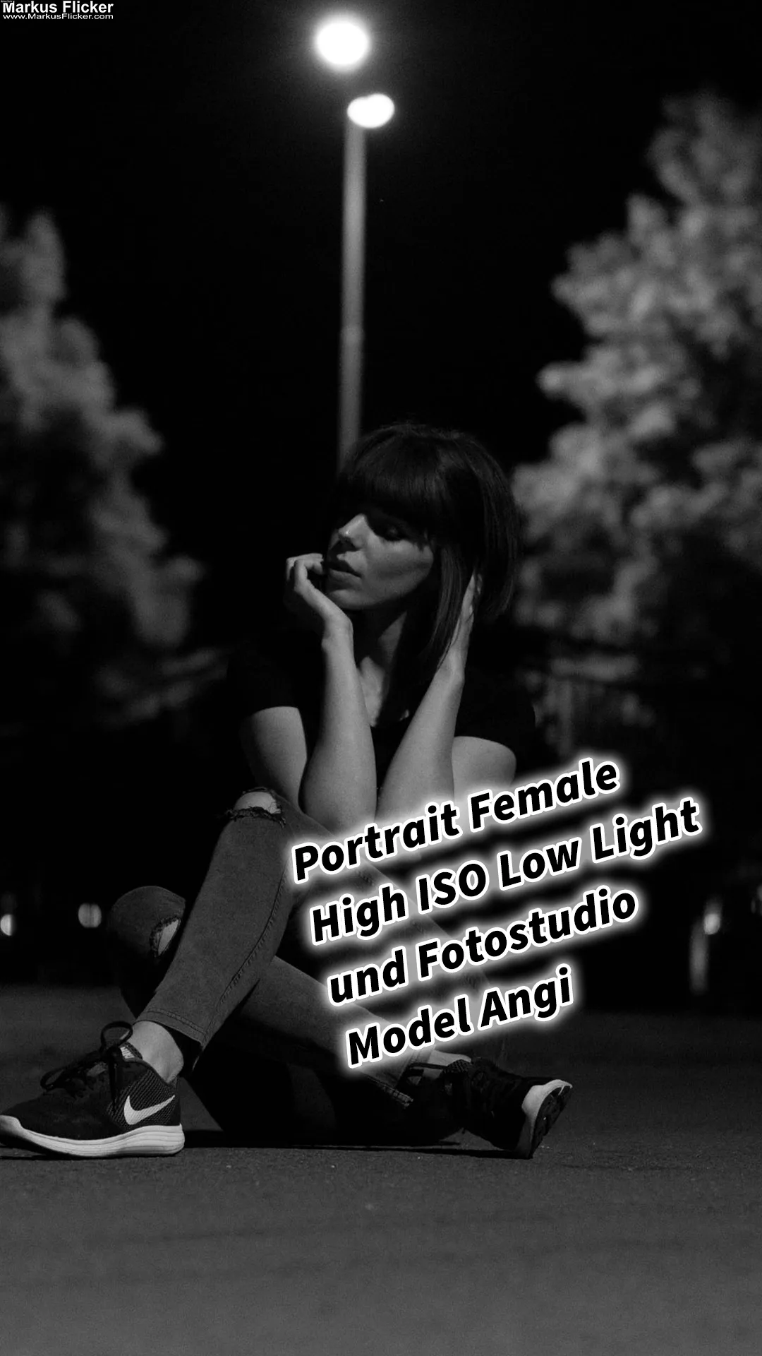 Kreative TFP-Shootings Fotos & Videos im Raum Graz, Maribor & Gleisdorf inkl. 37 Vorteile Portrait Female High ISO Low Light Outdoor und Fotostudio Model Angi mit Licht von der Straßenlaterne inkl. 37 Fototipps und Bildideen