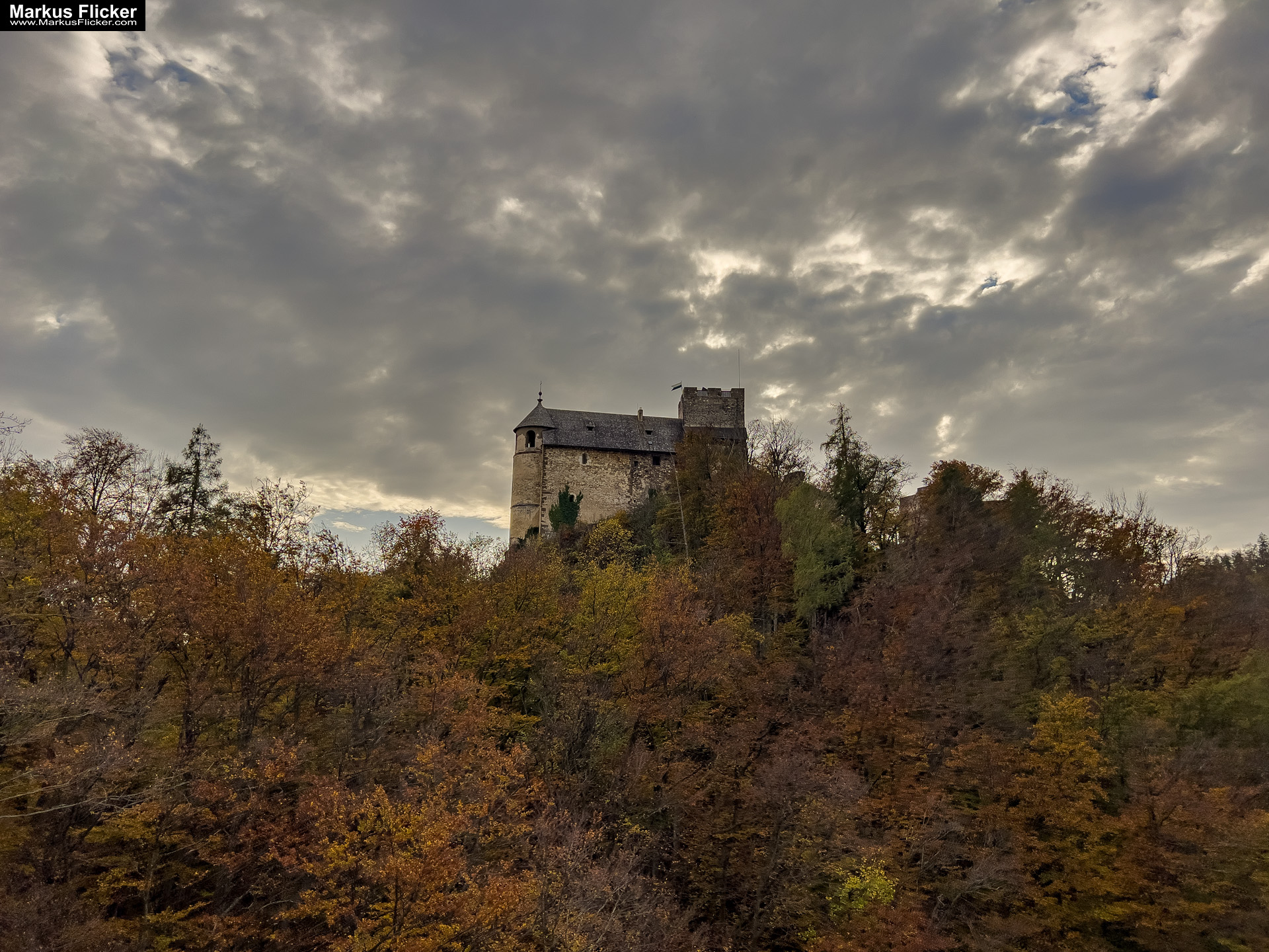 Burgruine Gösting und Jungfernsprung Graz Steiermark Österreich #visitstyria Burgruine Gösting Graz Steiermark Österreich #visitstyria