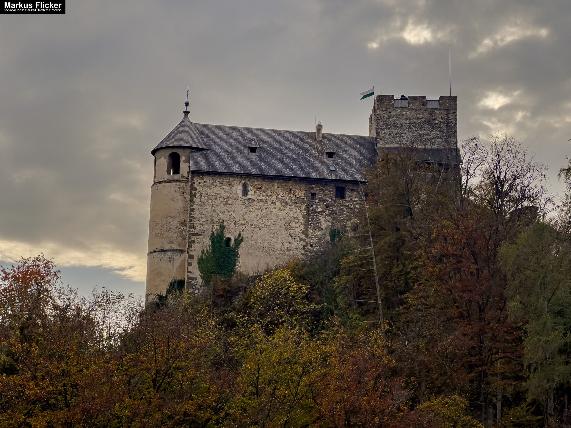 Burgruine Gösting und Jungfernsprung Graz Steiermark Österreich #visitstyria Burgruine Gösting Graz Steiermark Österreich #visitstyria