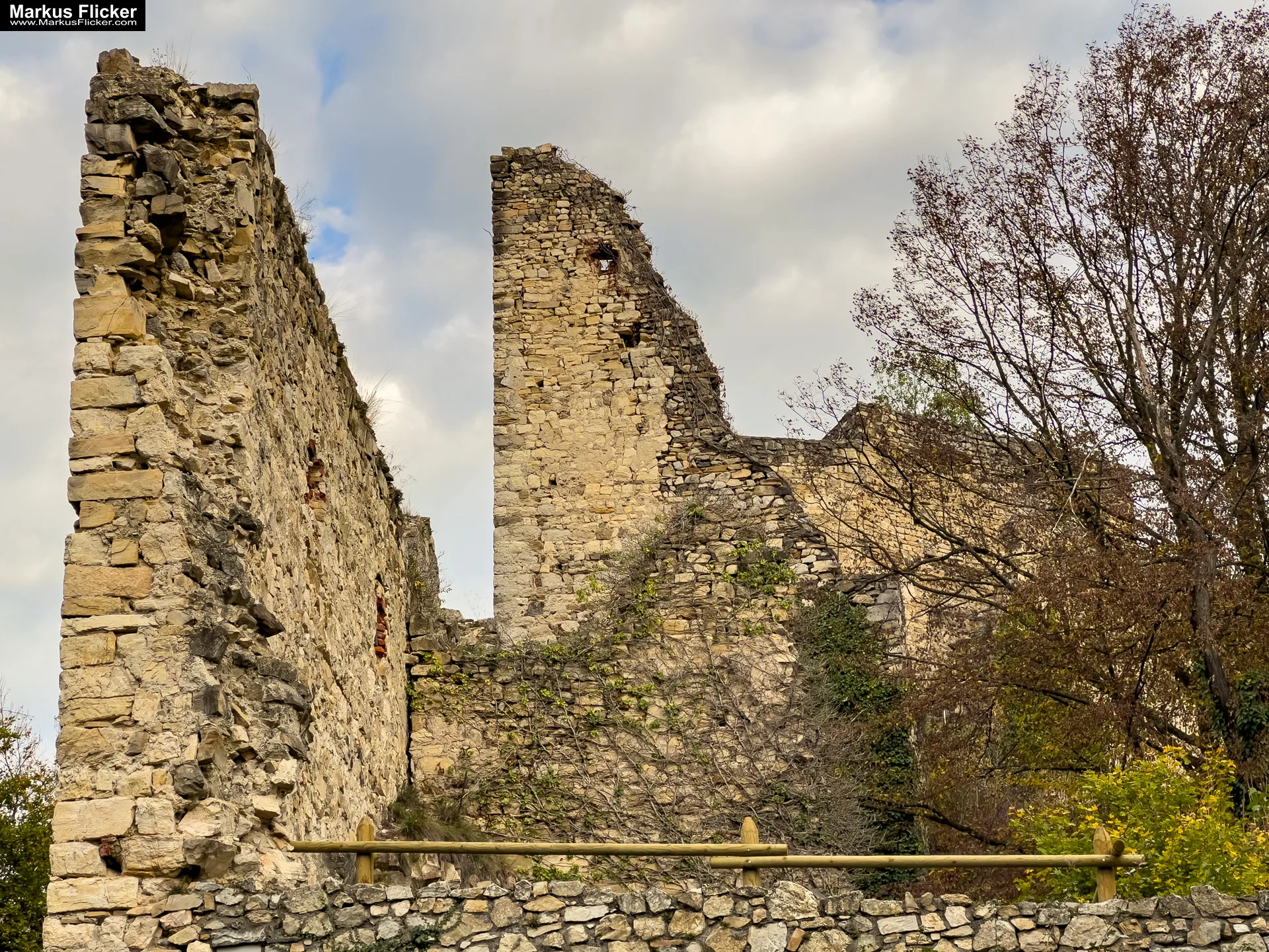 Burgruine Gösting und Jungfernsprung Graz Steiermark Österreich #visitstyria Burgruine Gösting Graz Steiermark Österreich #visitstyria
