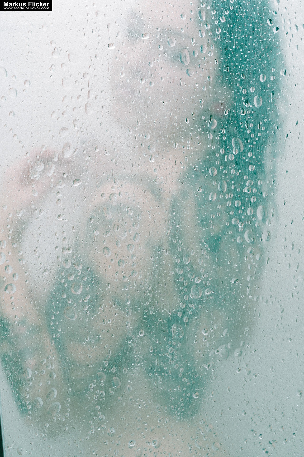 Erotic Art Female Model Portrait Elisa Shower Girl Underboob Tattoo Fotoshooting in der Dusche Erotic Art Female Model Portrait Elisa Shower Girl Underboob Tattoo Fotoshooting in der Dusche