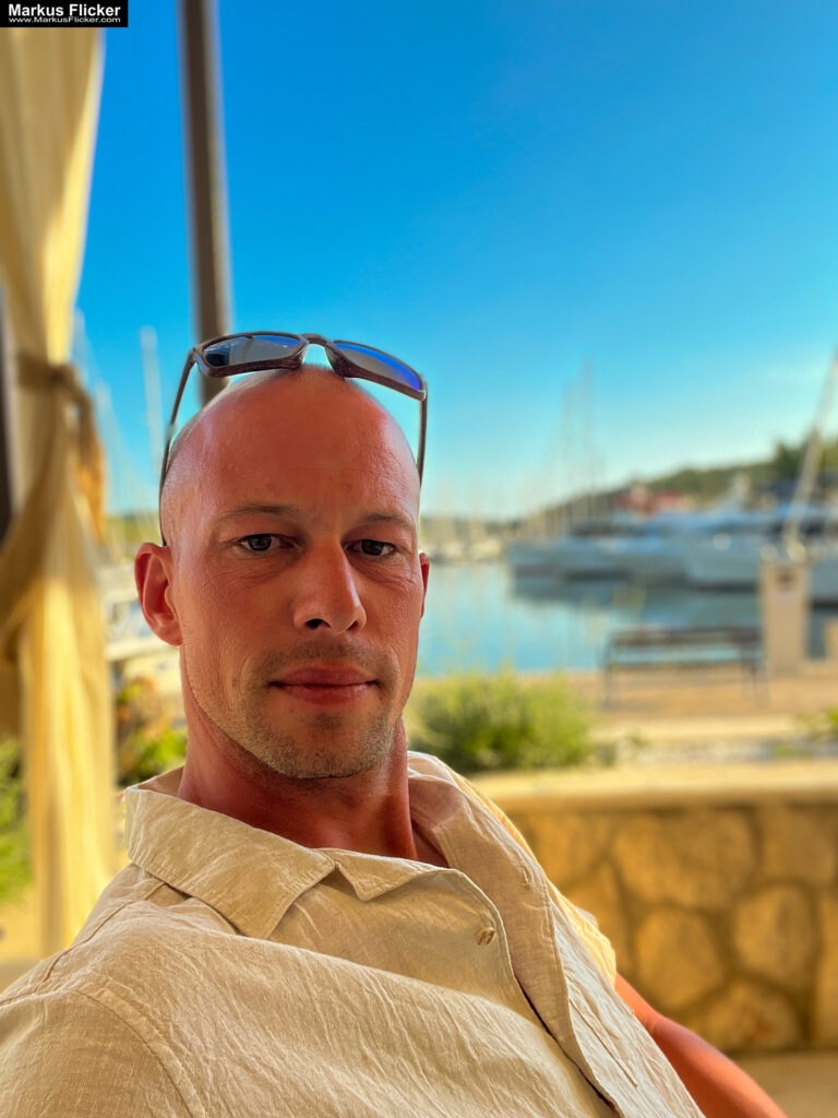 Markus Flicker Fotograf Videograf Contentcreator Autor Fotografie Videografie Graz Österreich Werbung Bildbearbeitung Workshops Reiseblog Steiermark Visuelle Lösungen für Ihr Unternehmen finden und erstellen Gegründet 2012 Werbeagentur Marketingagentur