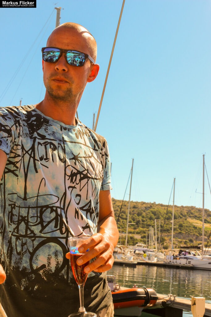 Markus Flicker Fotograf Videograf Contentcreator Autor Fotografie Videografie Graz Österreich Werbung Bildbearbeitung Workshops Reiseblog Steiermark Visuelle Lösungen für Ihr Unternehmen finden und erstellen Gegründet 2012 Werbeagentur Marketingagentur