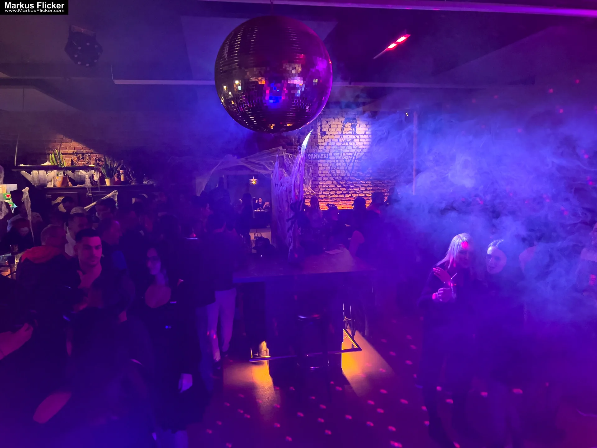 Sei Giorni 6G Halloween Party Gleisdorf Steiermark Sei Giorni 6G Halloween Party Gleisdorf Steiermark