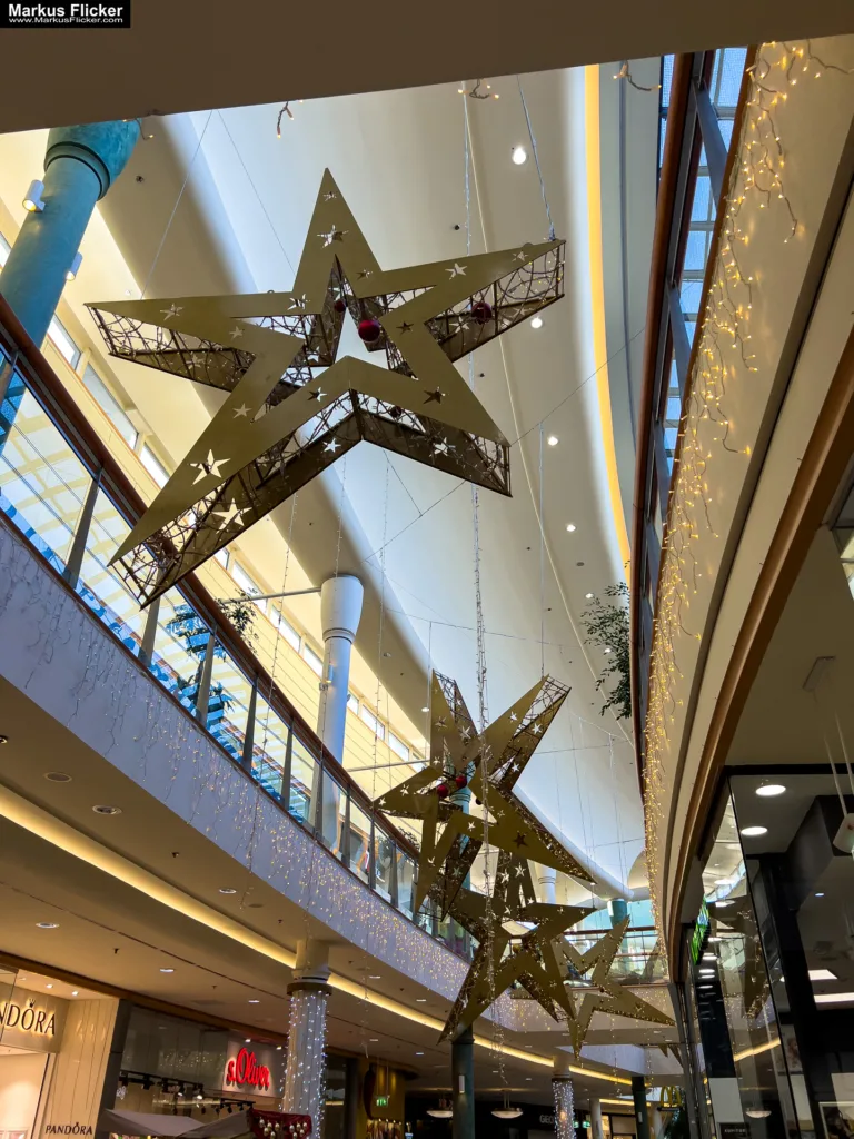 Magisches Maribor Weihnachtsmarkt Winterwunderland Advent im Winter Čarobni Maribor Riesenrad Slowenien Magisches Maribor Weihnachtsmarkt Winterwunderland Advent im Winter Čarobni Maribor Riesenrad