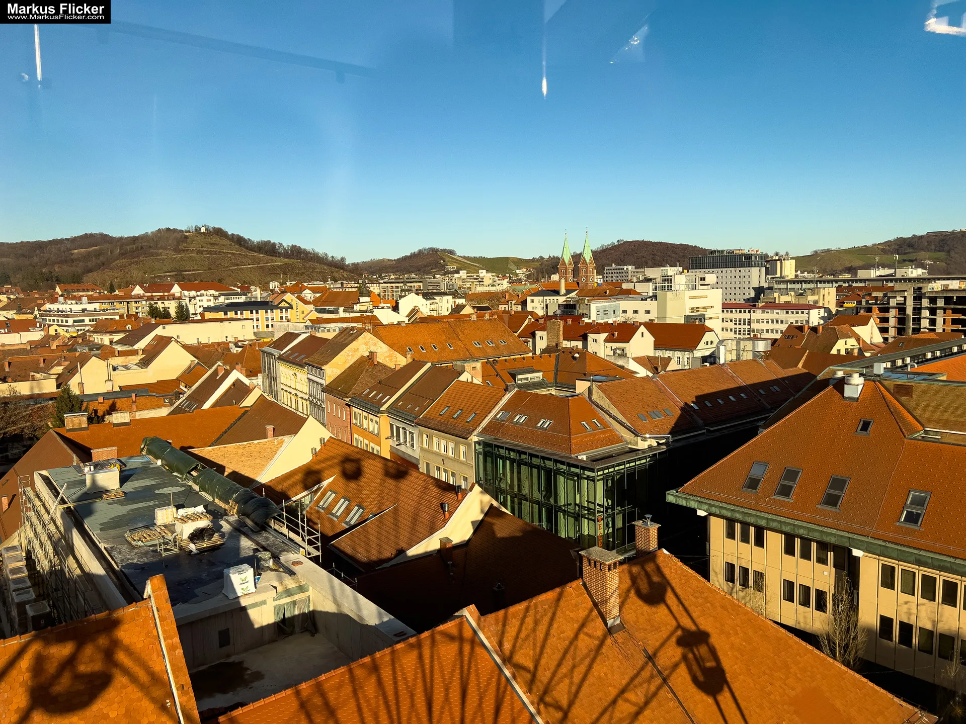 Magisches Maribor Weihnachtsmarkt Winterwunderland Advent im Winter Čarobni Maribor Riesenrad Slowenien Magisches Maribor Weihnachtsmarkt Winterwunderland Advent im Winter Čarobni Maribor Riesenrad