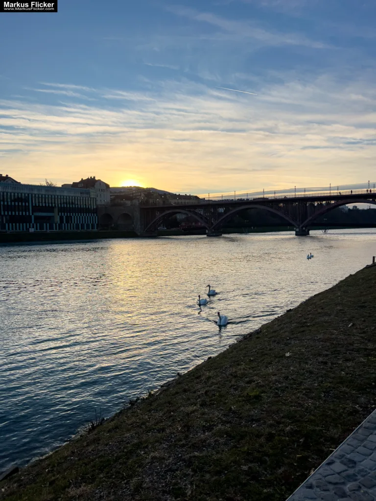 Magisches Maribor Weihnachtsmarkt Winterwunderland Advent im Winter Čarobni Maribor Riesenrad Slowenien Magisches Maribor Weihnachtsmarkt Winterwunderland Advent im Winter Čarobni Maribor Riesenrad