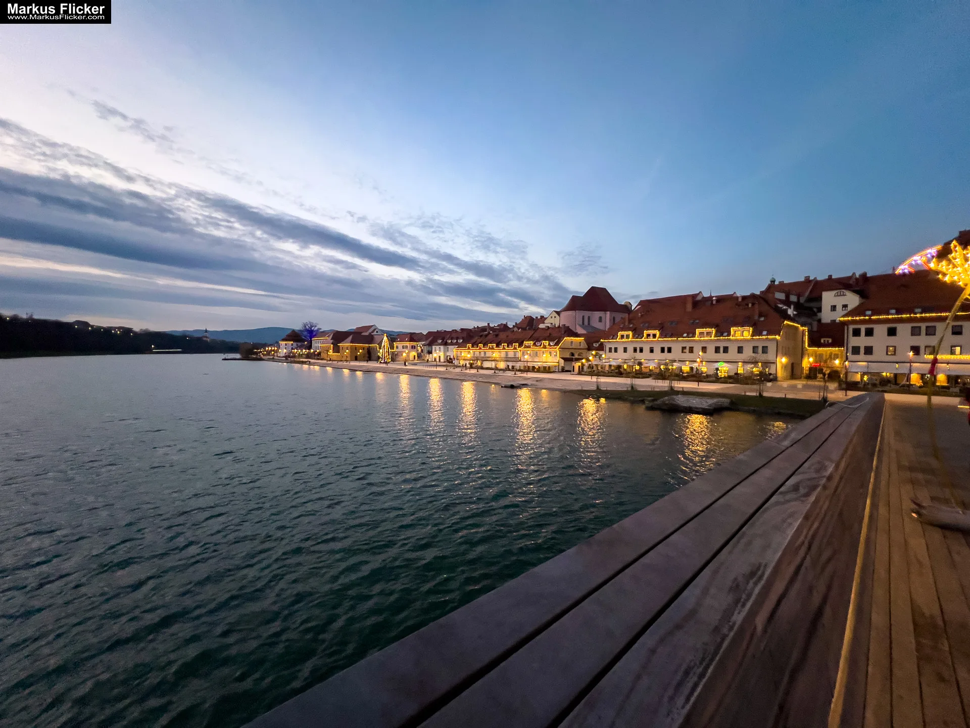 Magisches Maribor Weihnachtsmarkt Winterwunderland Advent im Winter Čarobni Maribor Riesenrad Slowenien Magisches Maribor Weihnachtsmarkt Winterwunderland Advent im Winter Čarobni Maribor Riesenrad