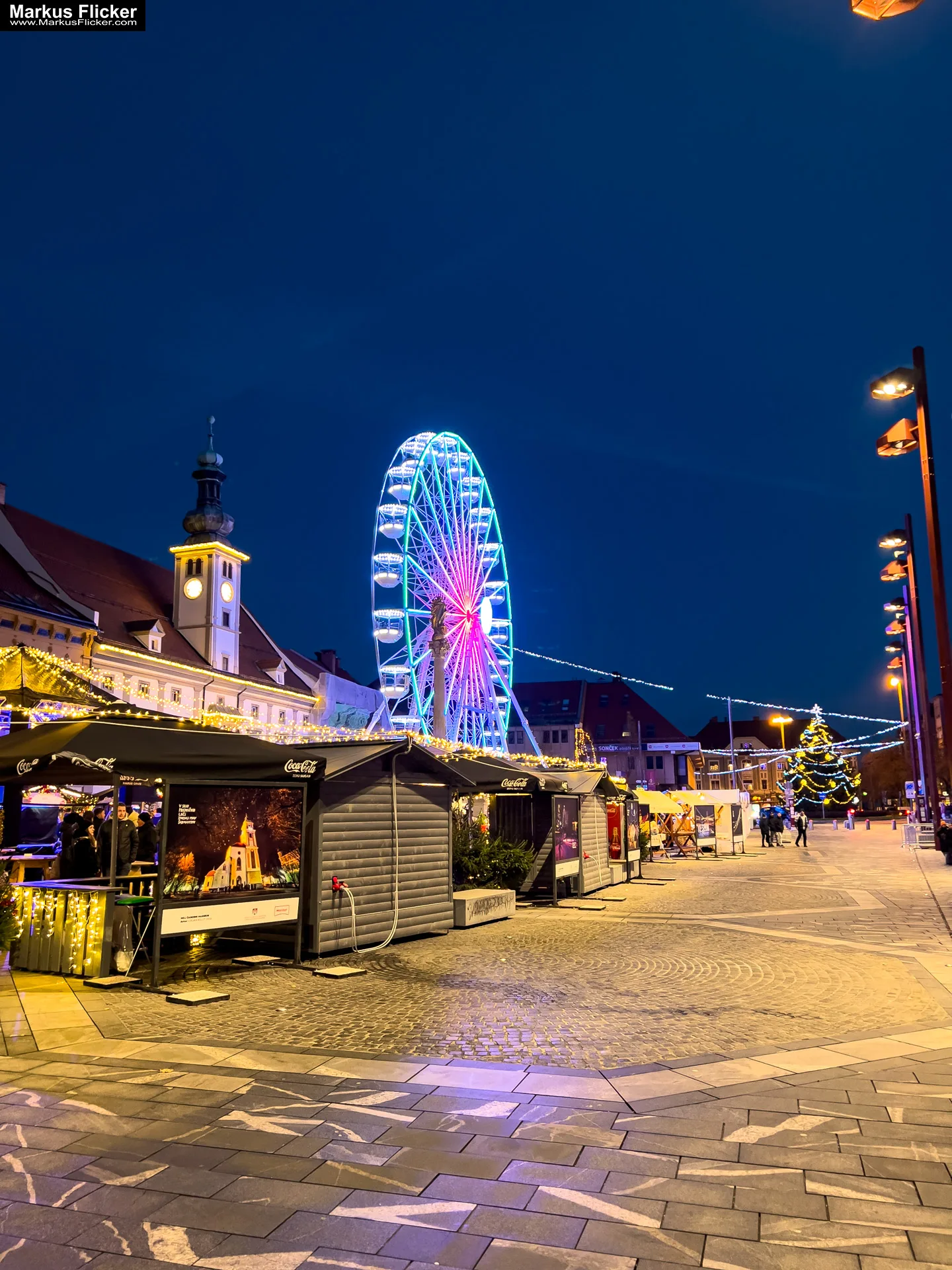 Magisches Maribor Weihnachtsmarkt Winterwunderland Advent im Winter Čarobni Maribor Riesenrad Slowenien Magisches Maribor Weihnachtsmarkt Winterwunderland Advent im Winter Čarobni Maribor Riesenrad