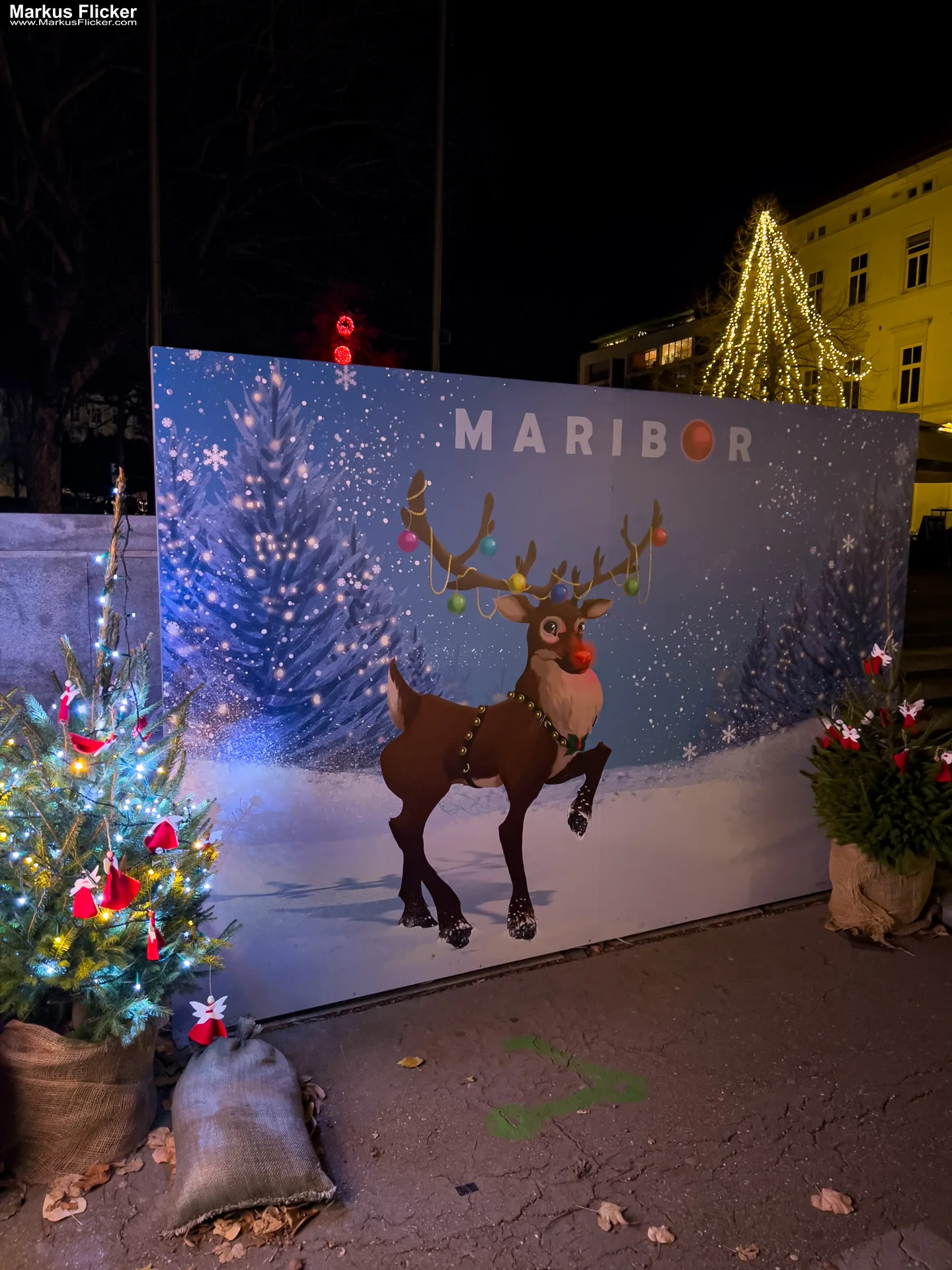 Magisches Maribor Weihnachtsmarkt Winterwunderland Advent im Winter Čarobni Maribor Riesenrad Slowenien Magisches Maribor Weihnachtsmarkt Winterwunderland Advent im Winter Čarobni Maribor Riesenrad
