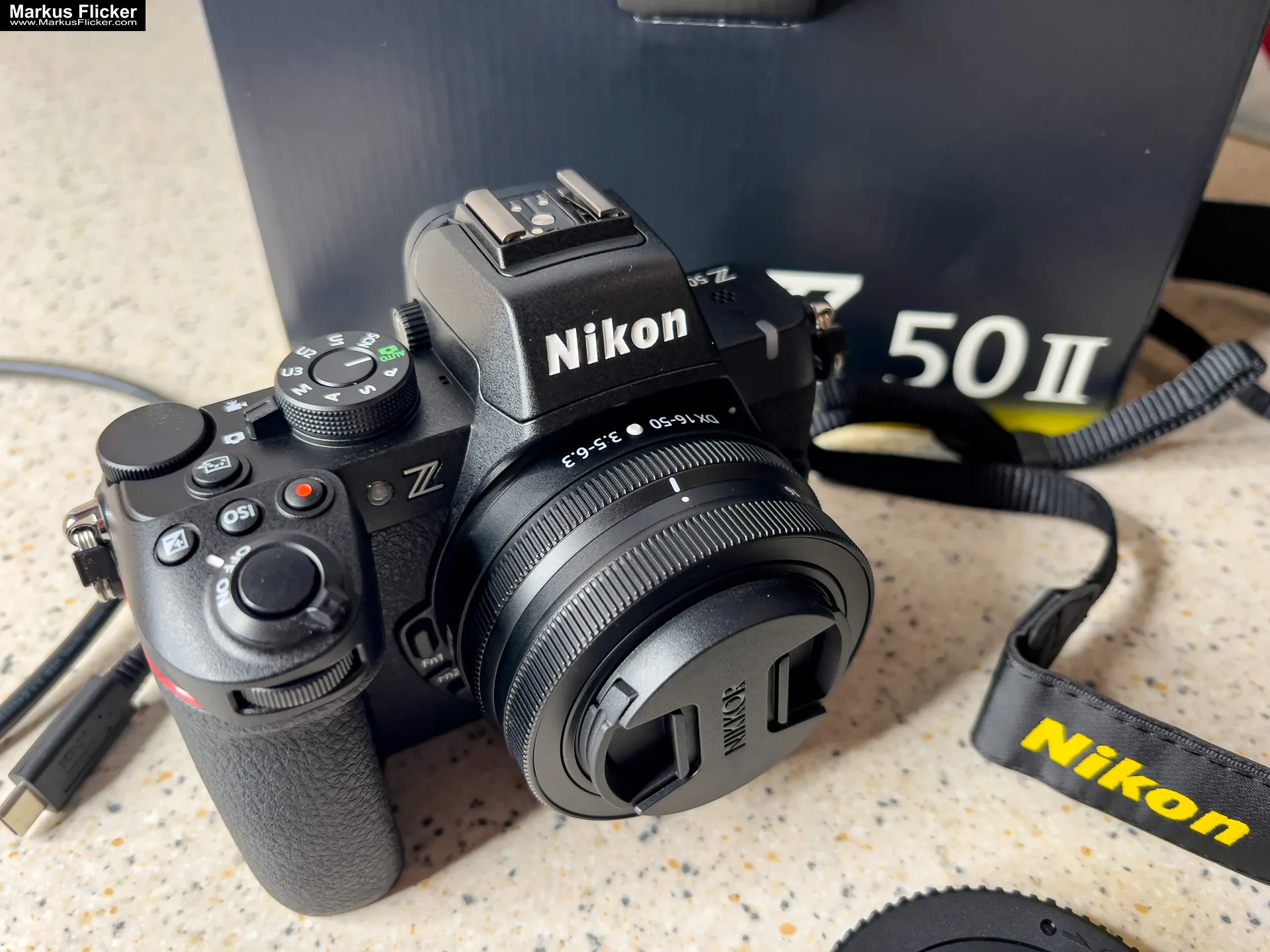 Nikon Z50II Kit 16-50 DX | Ideal für Fotos, Filme, Vlogs und Live Streaming (20.9 MP, 4k Video, Picture Control + kostenloser Nikon Imaging Cloud) & Kit Z50II + 16–50 mm VR + 50–250 mm VRt & Kit Z50II + 18–140 mm VR #nikondach #nikonkeepinspiring